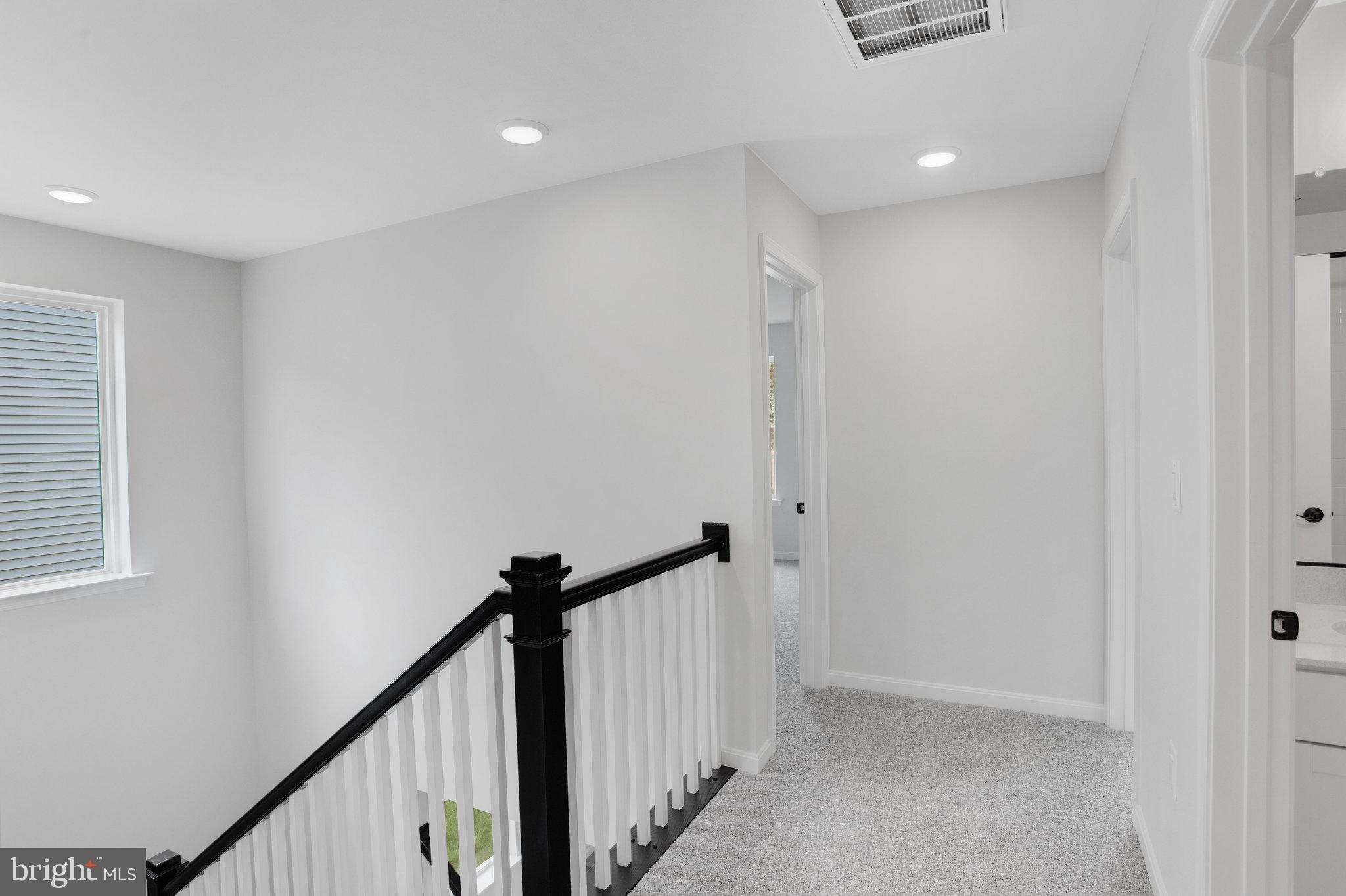 WILDERNESS SHORES - Residential