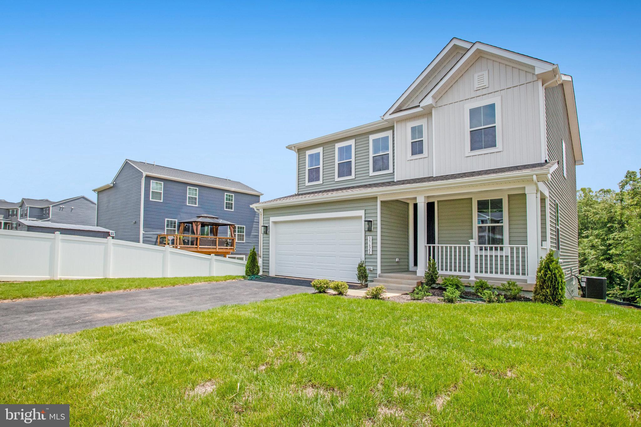 WILDERNESS SHORES - Residential