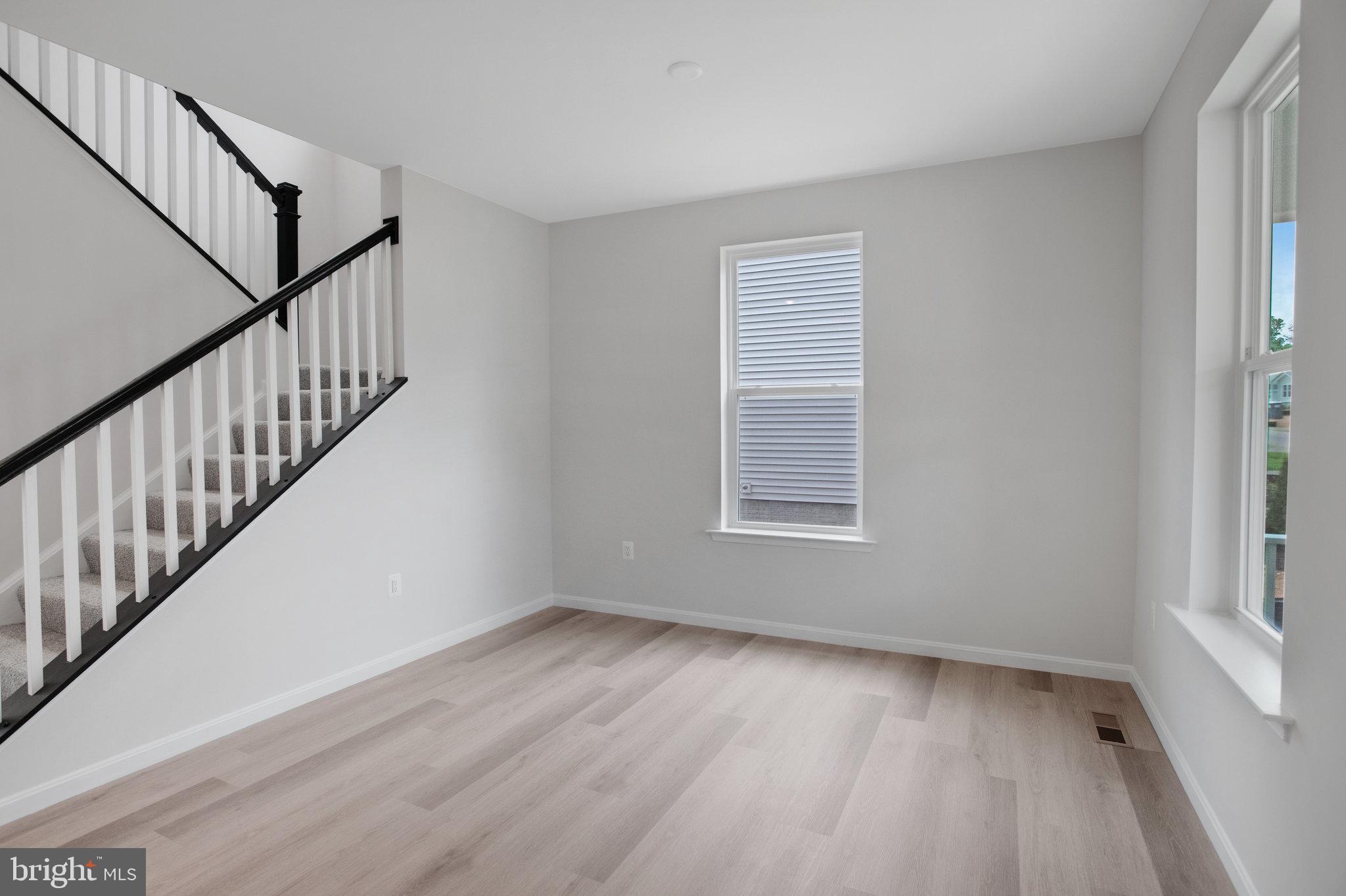 WILDERNESS SHORES - Residential