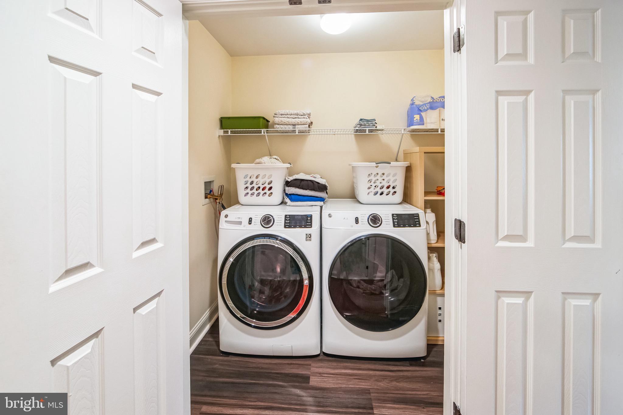 WEATHERSTONE - Residential