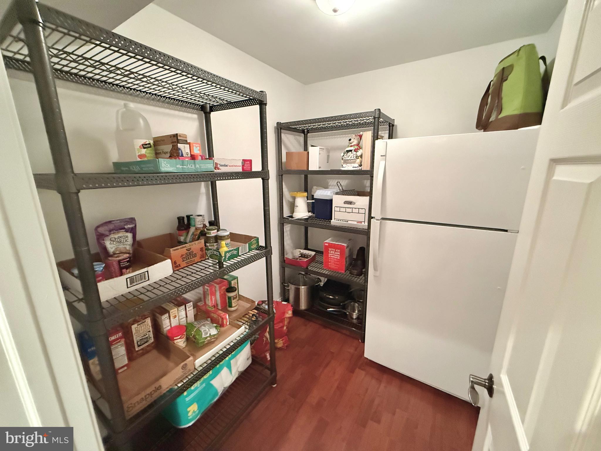 WEATHERSTONE - Residential