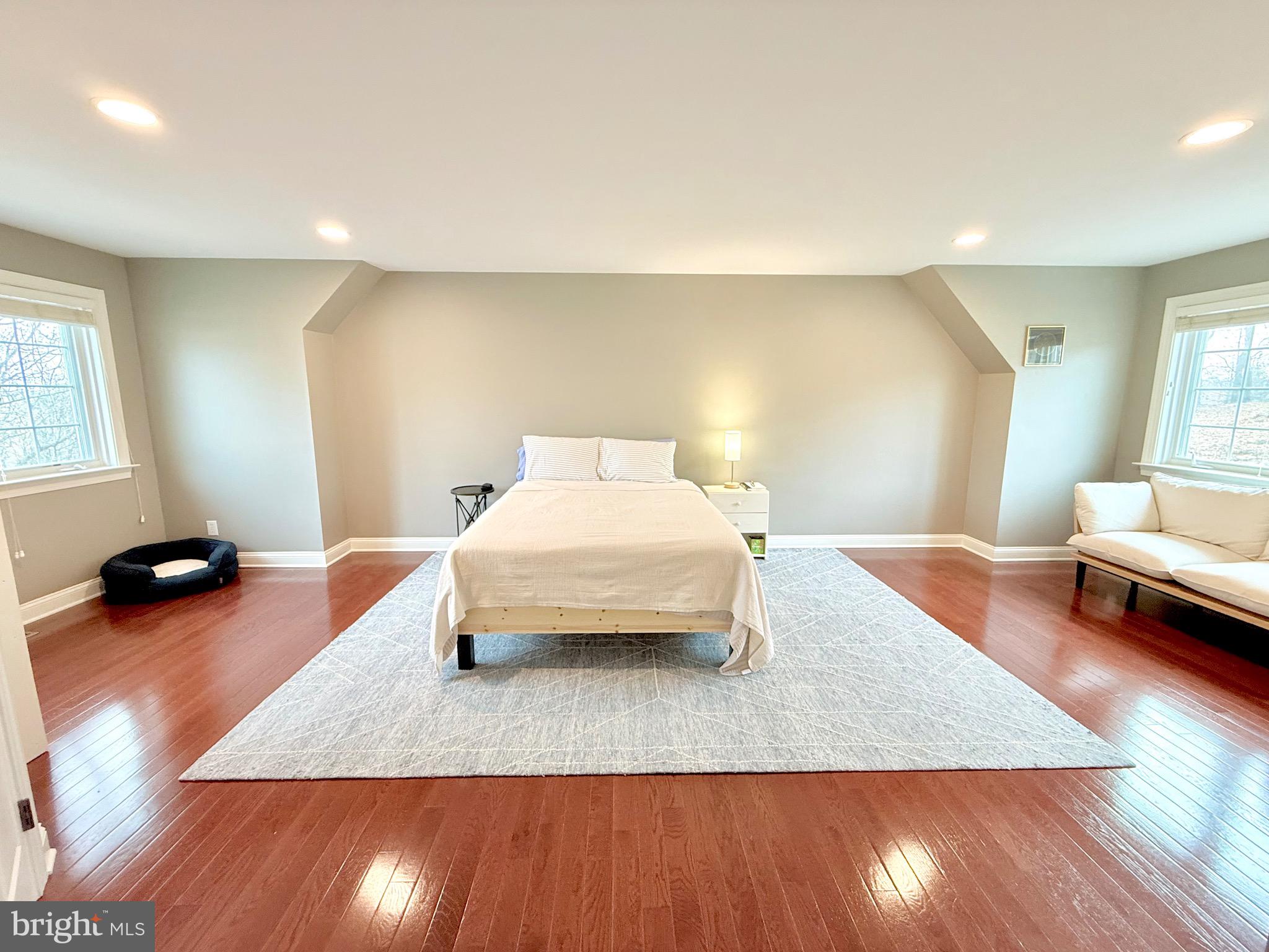 WEATHERSTONE - Residential