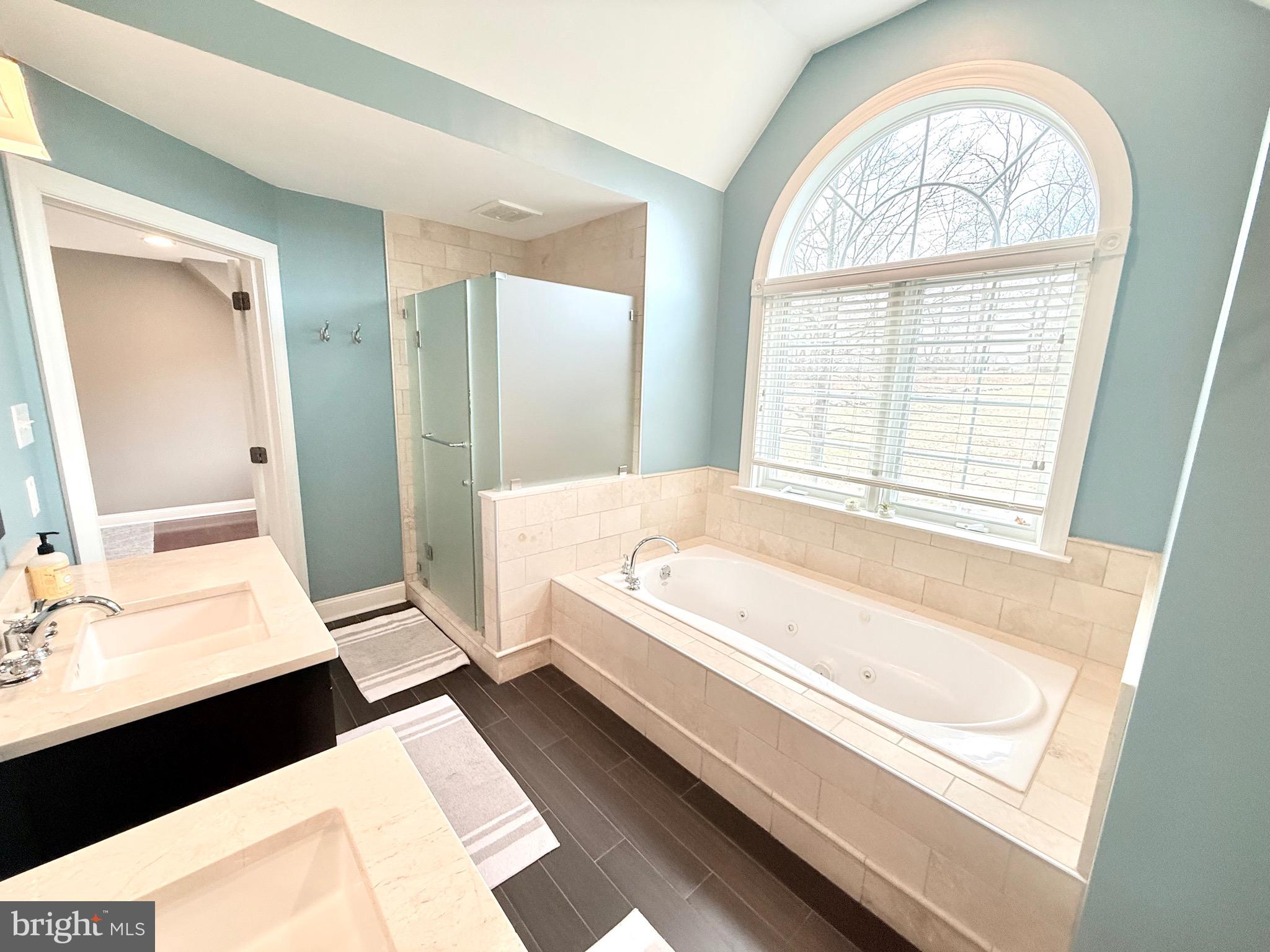 WEATHERSTONE - Residential