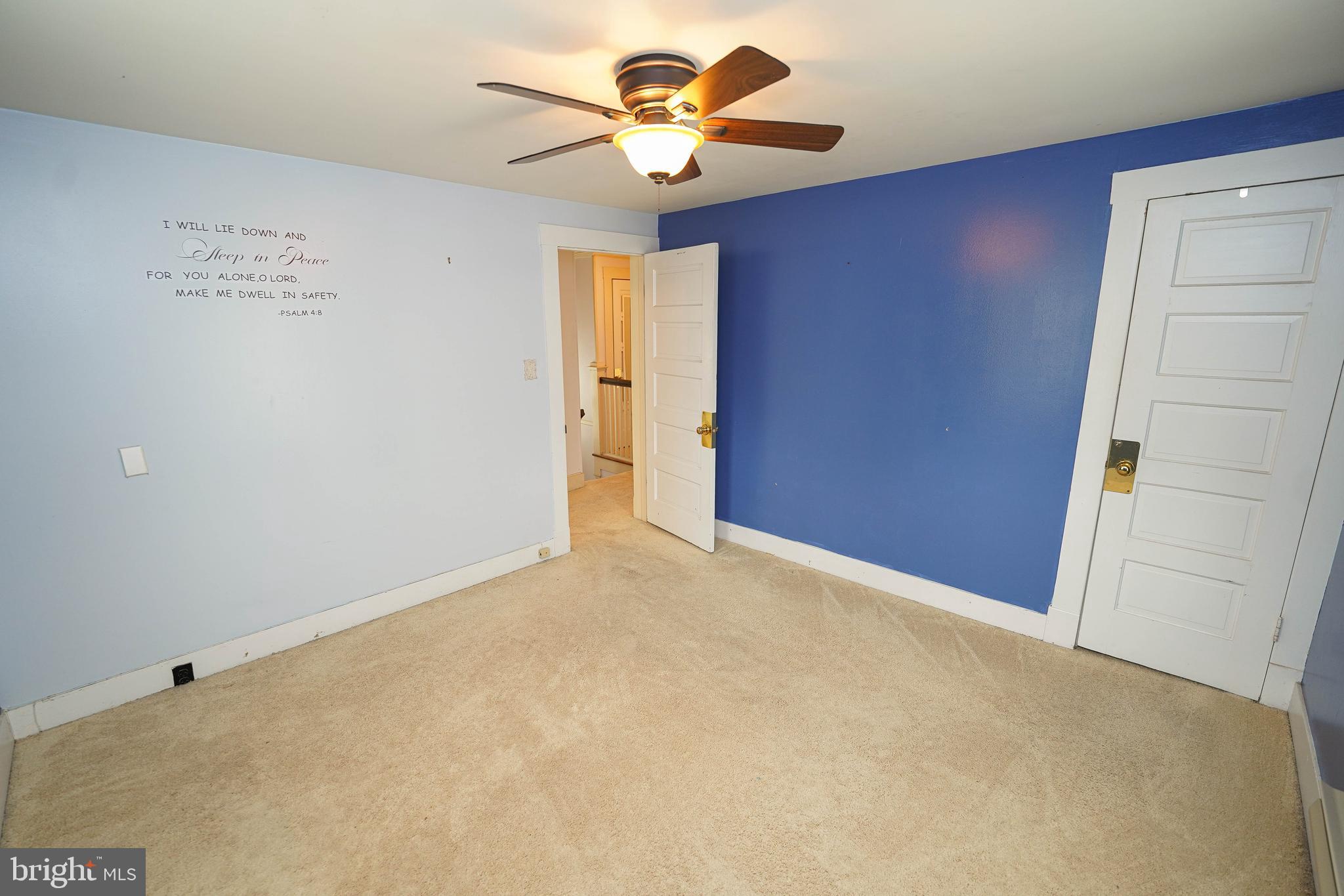 CAMDEN AVE. - Residential