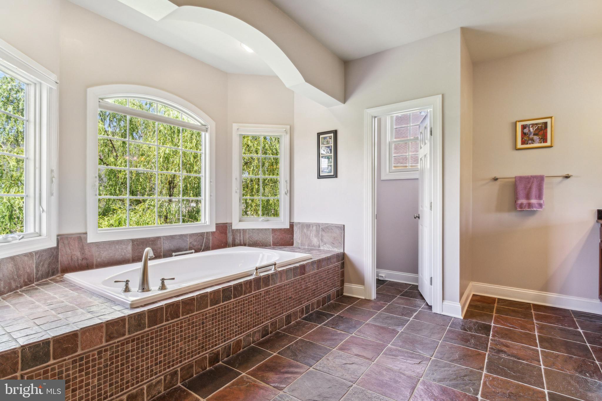 LAKE MANASSAS - Residential