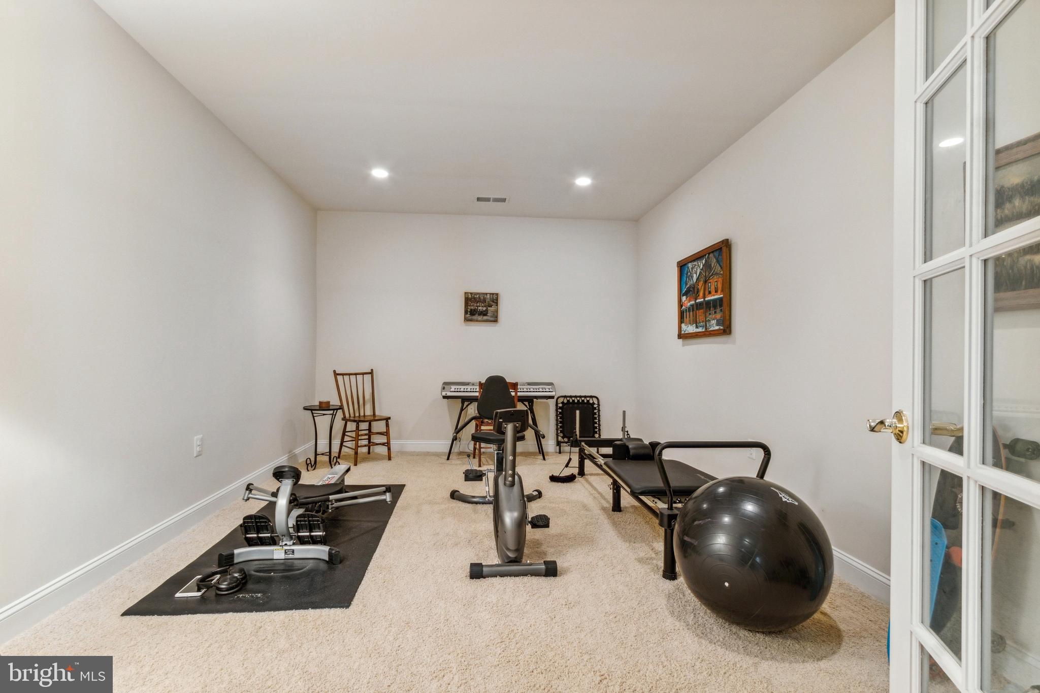 LAKE MANASSAS - Residential