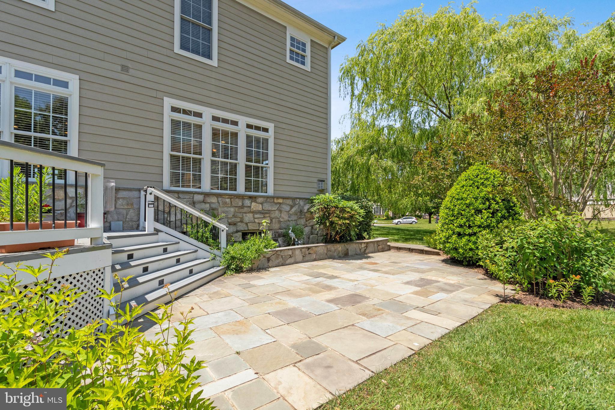 LAKE MANASSAS - Residential