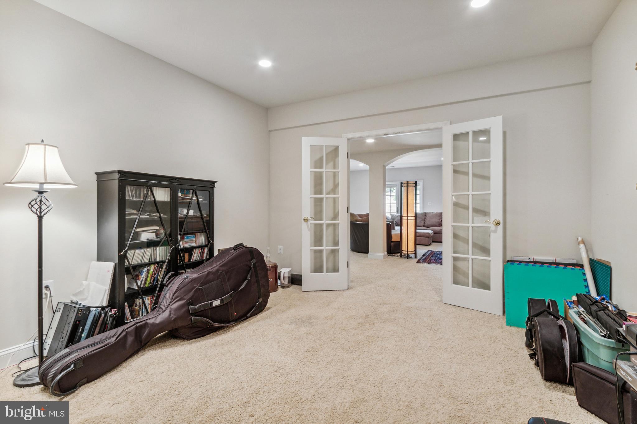 LAKE MANASSAS - Residential