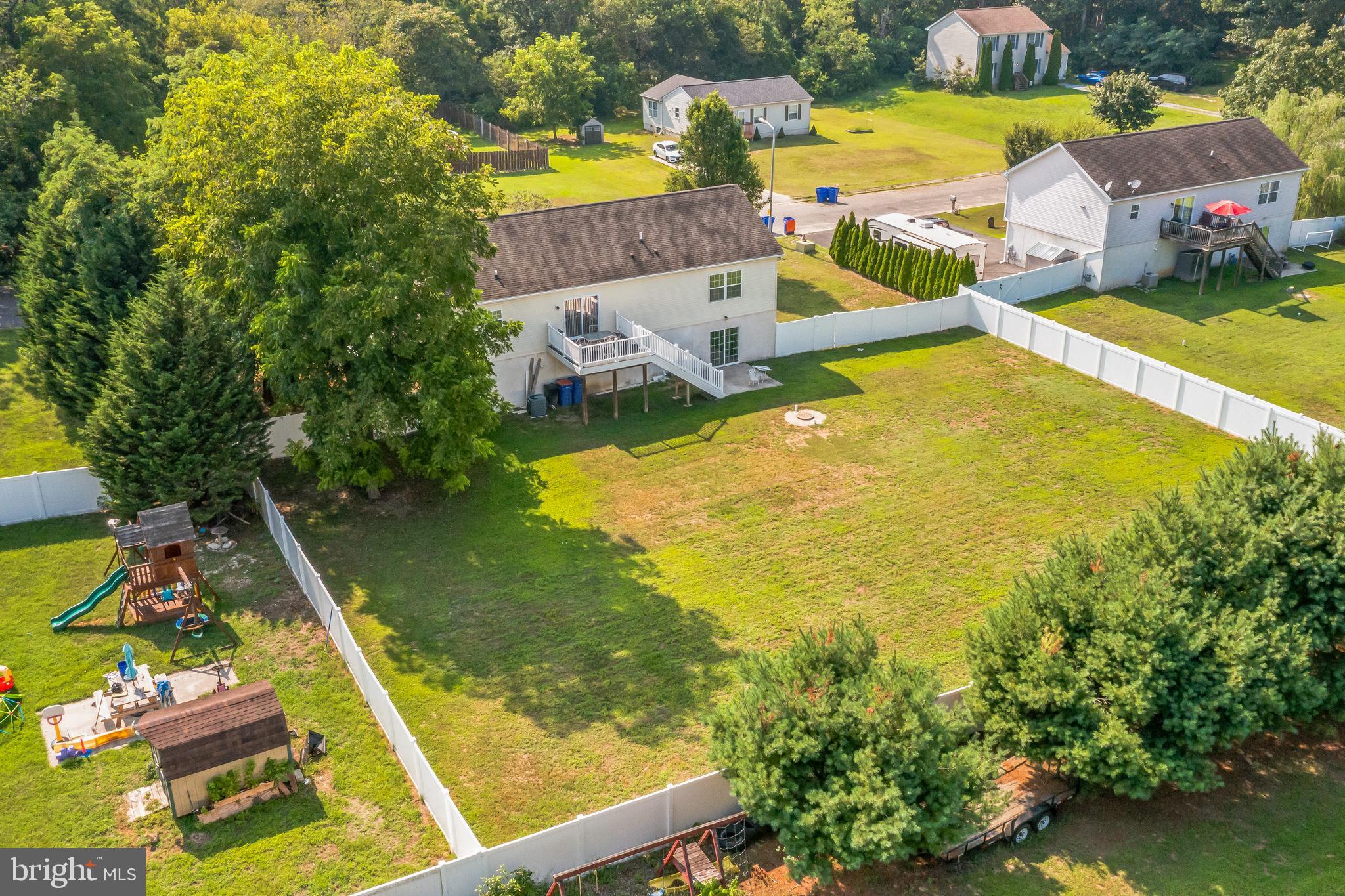 9 GREENLAWN COURT