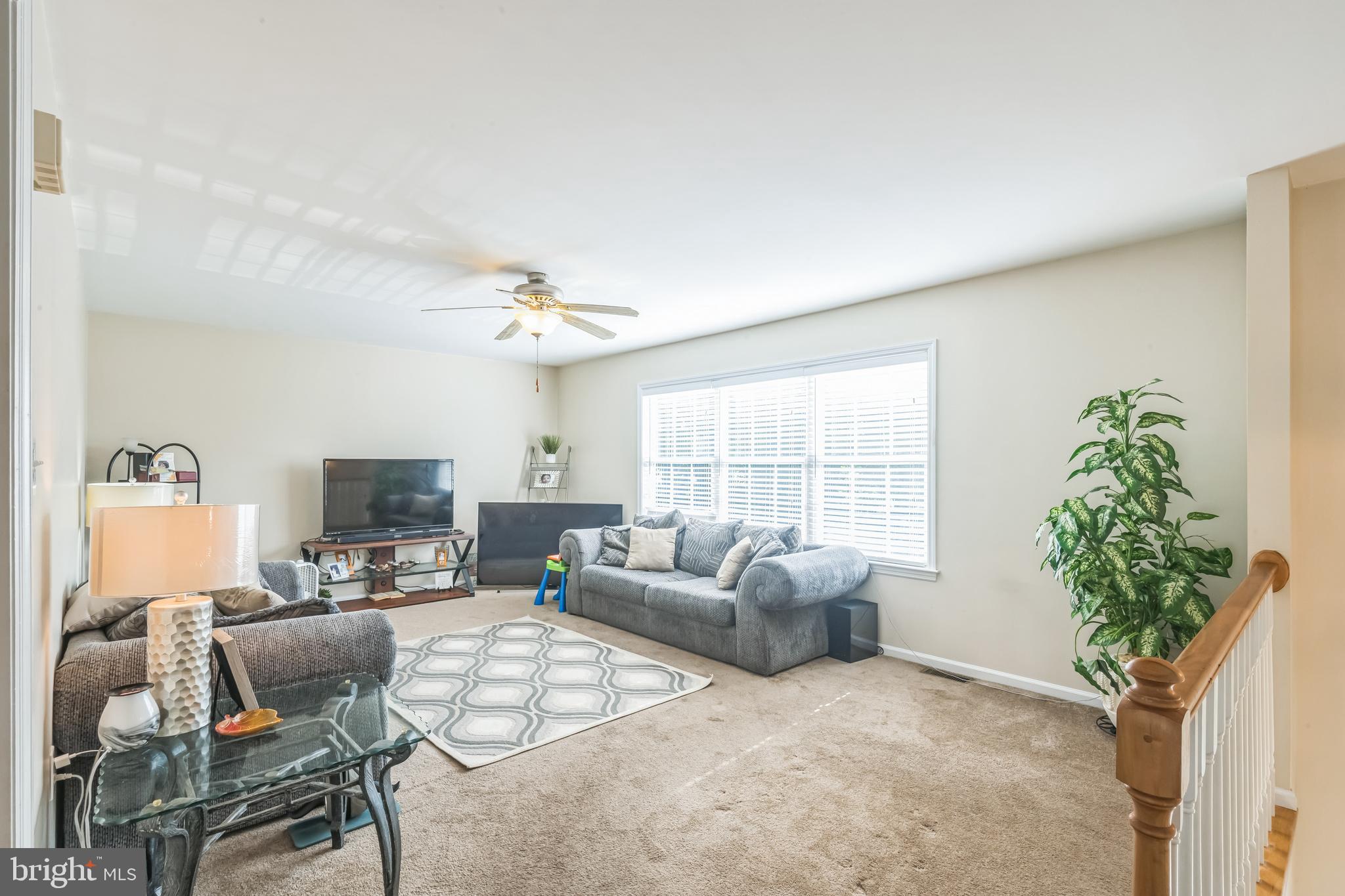 9 GREENLAWN COURT
