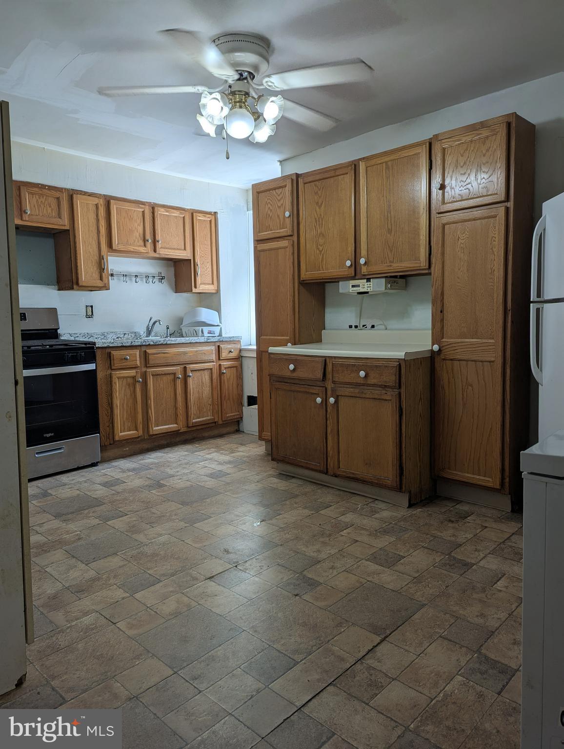 HAMPDEN HISTORIC DISTRICT - Residential