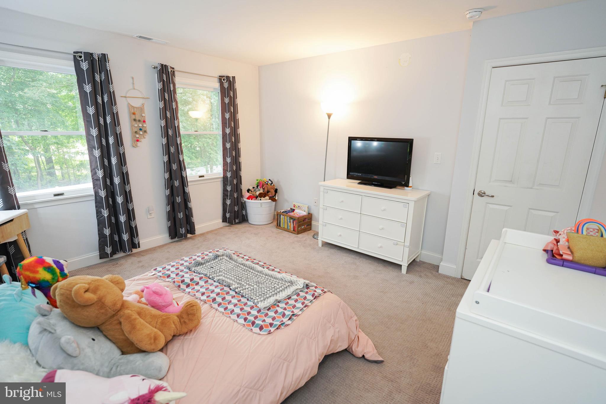 NEVINS MILL - Residential