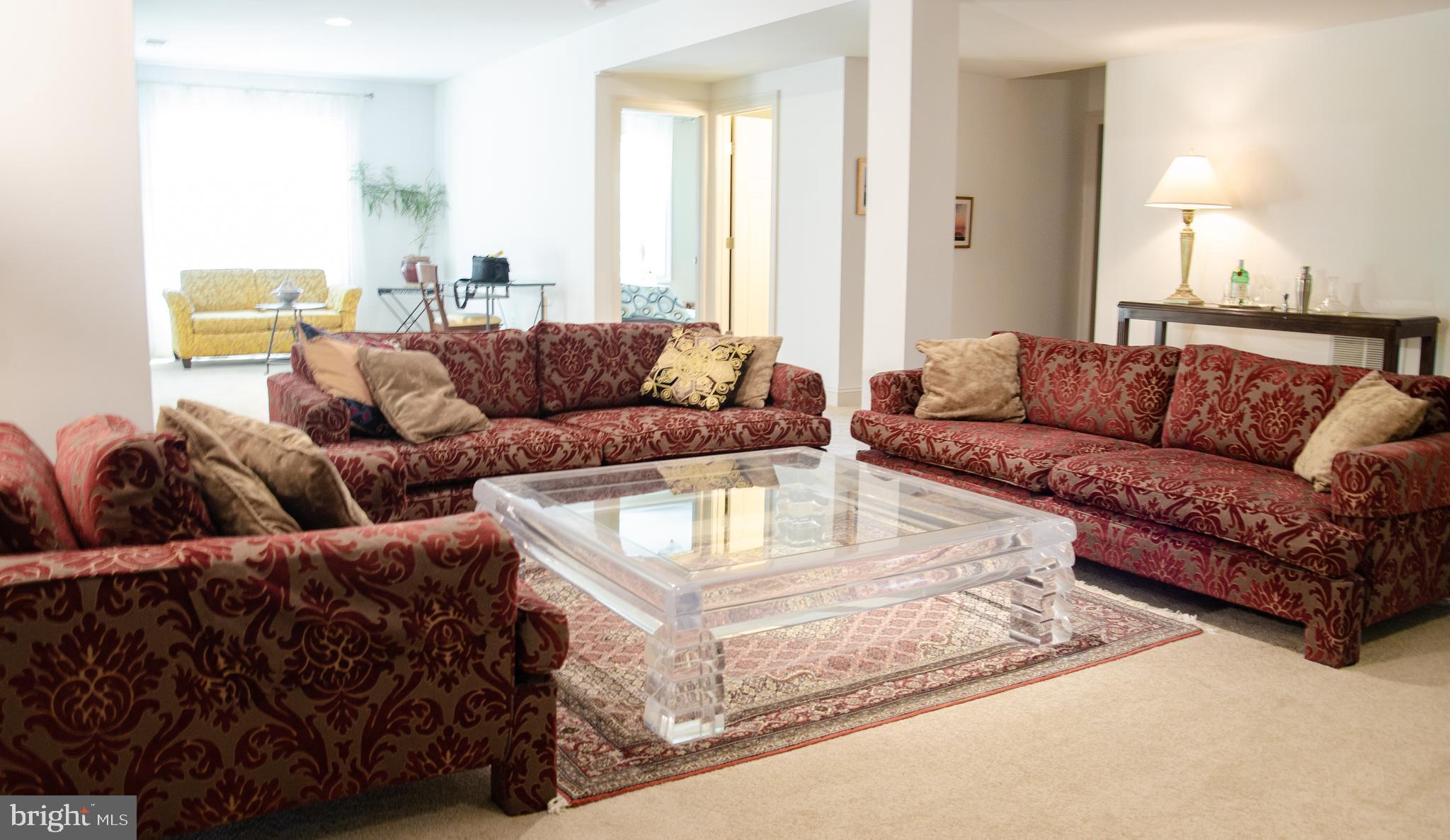 ALEXANDRIA - Residential