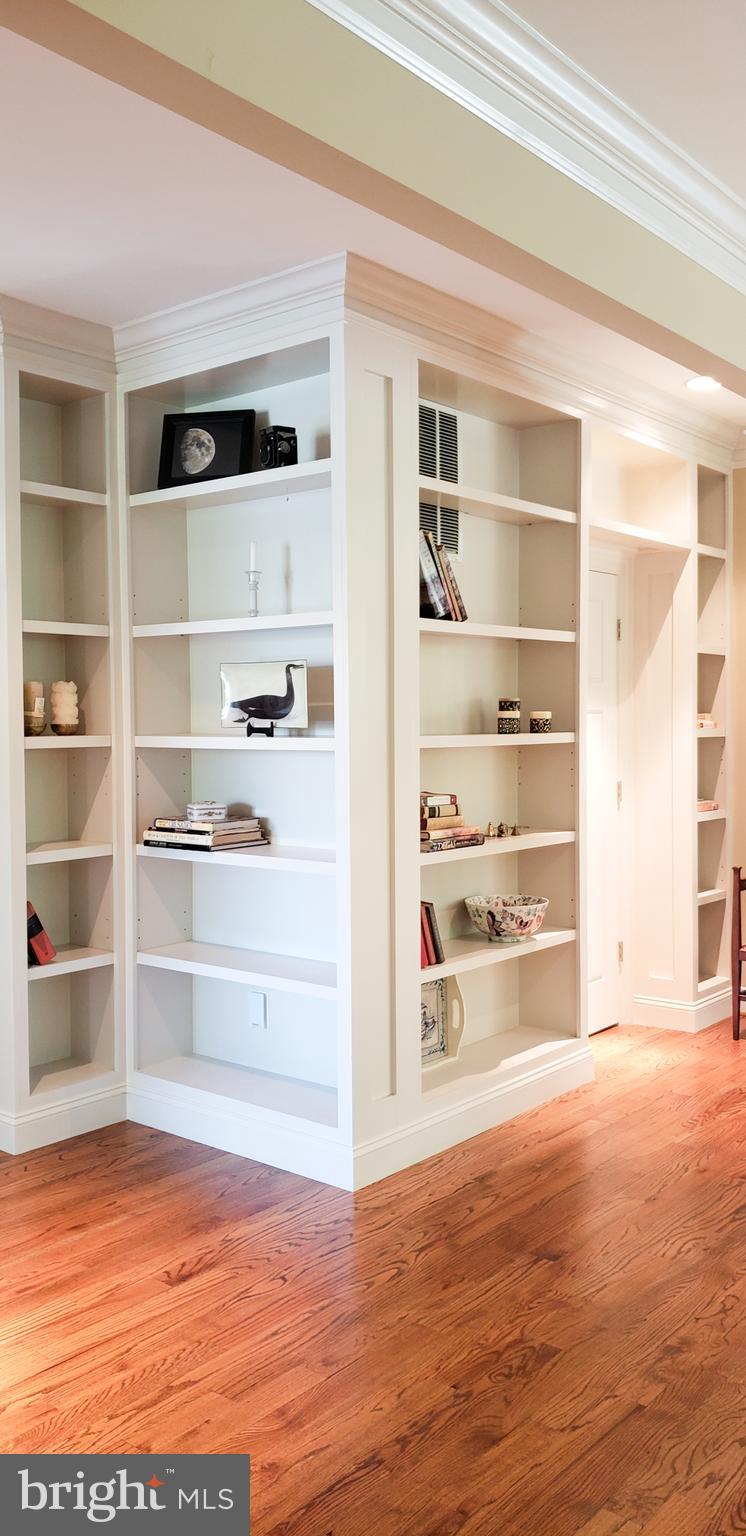 ALEXANDRIA - Residential