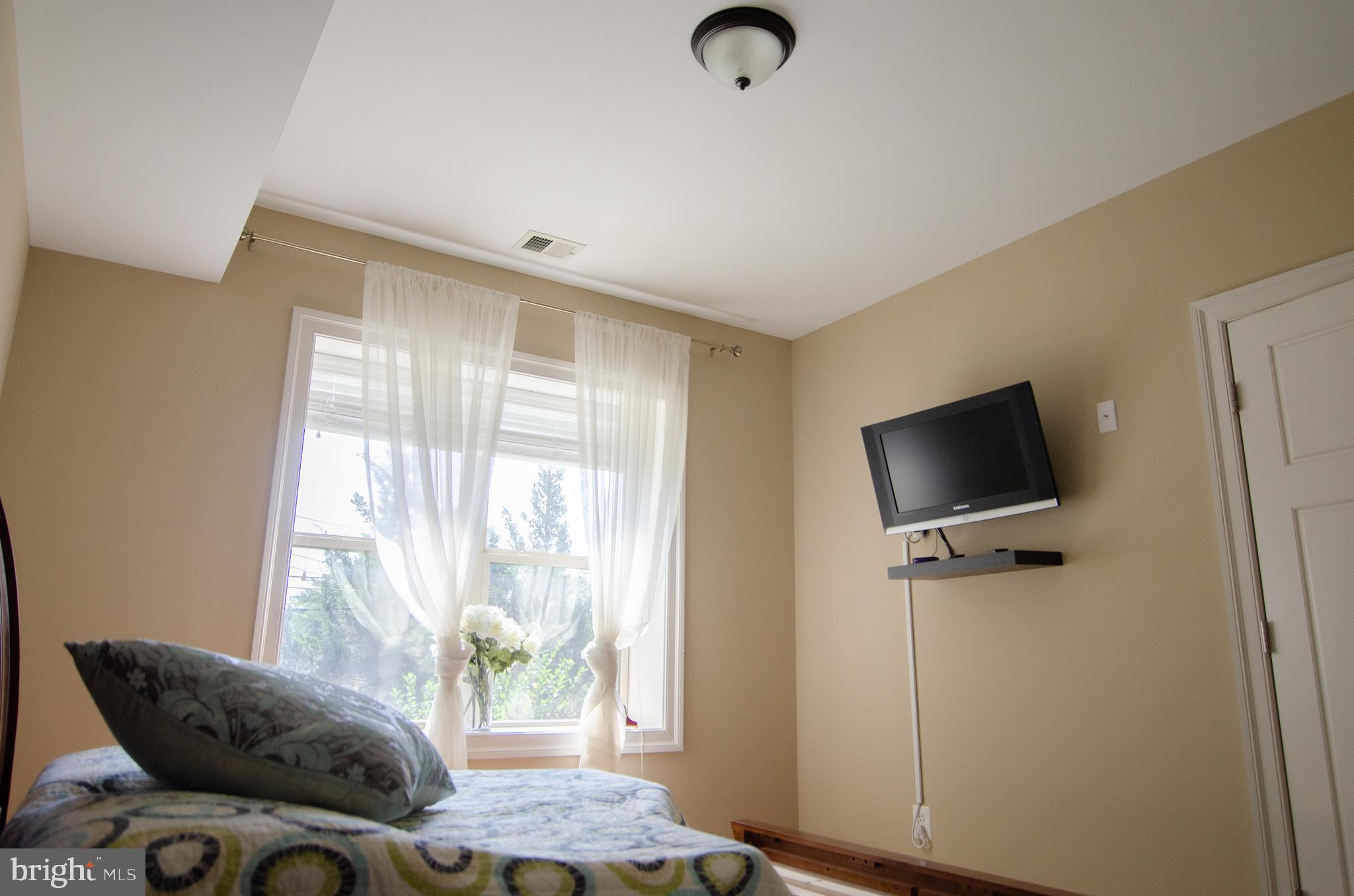 ALEXANDRIA - Residential