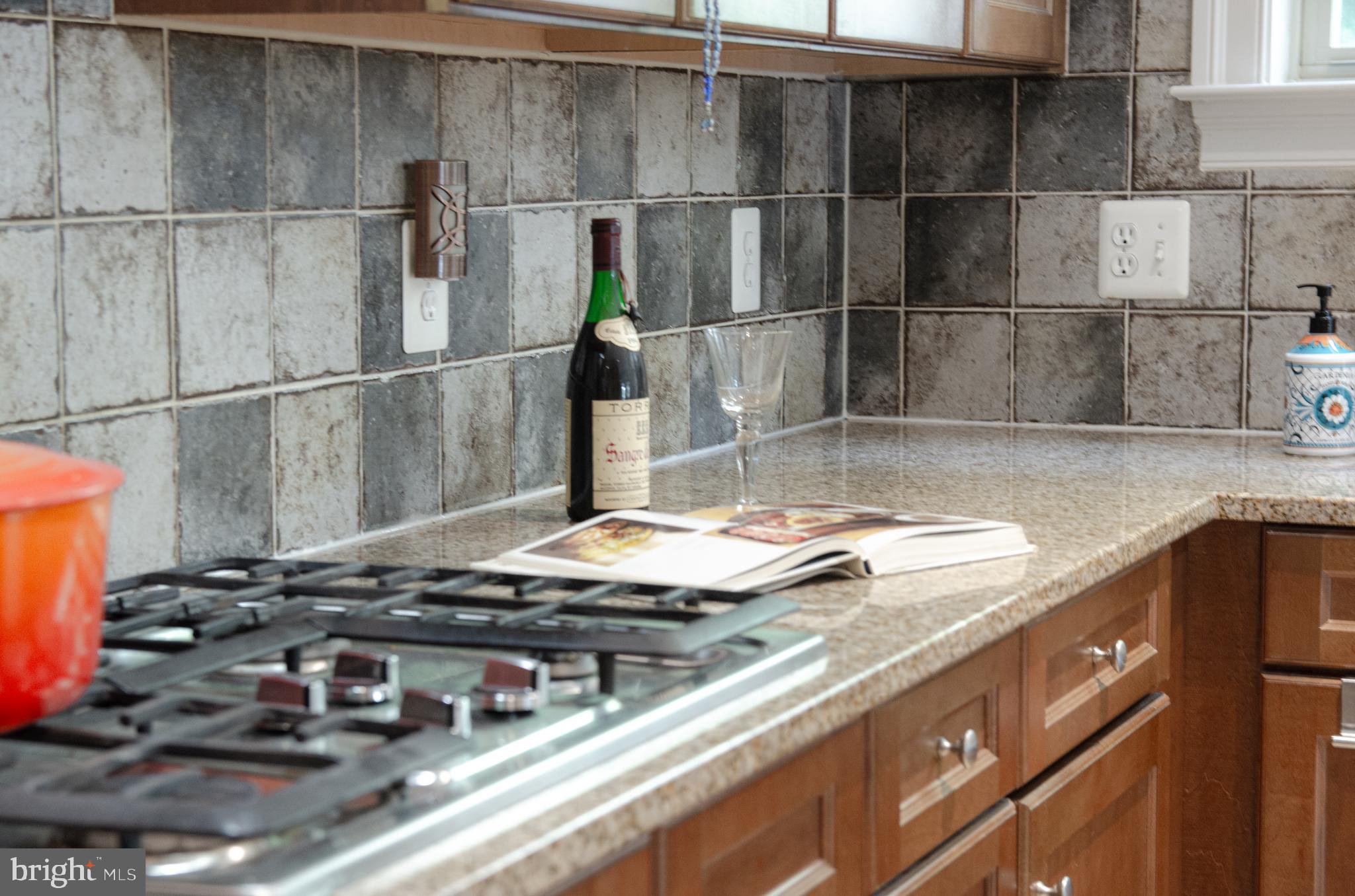 ALEXANDRIA - Residential