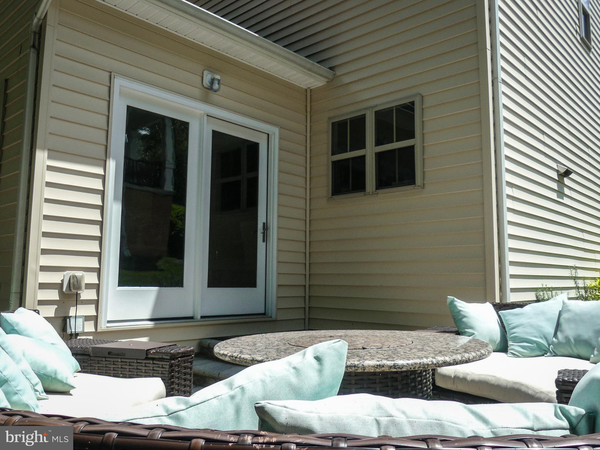 ALEXANDRIA - Residential