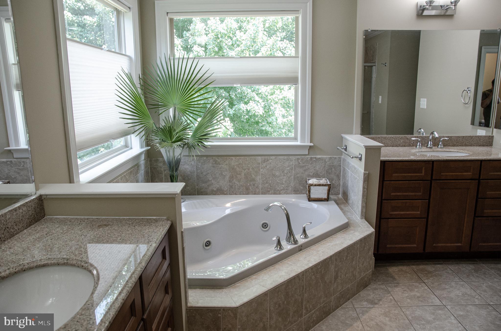 ALEXANDRIA - Residential