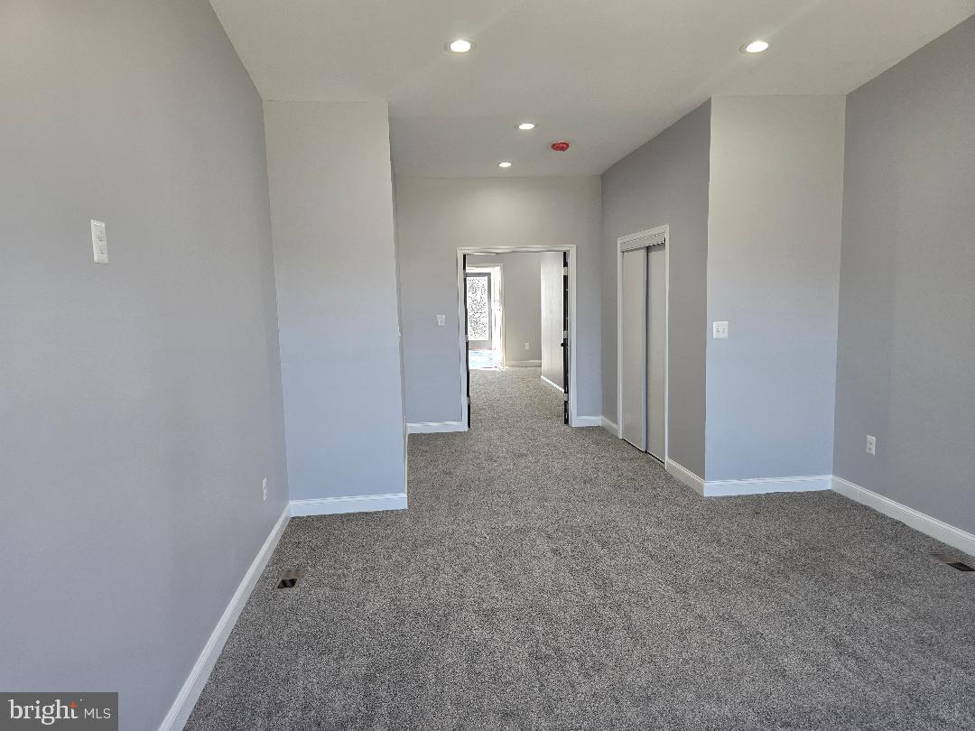 OLIVER - Residential