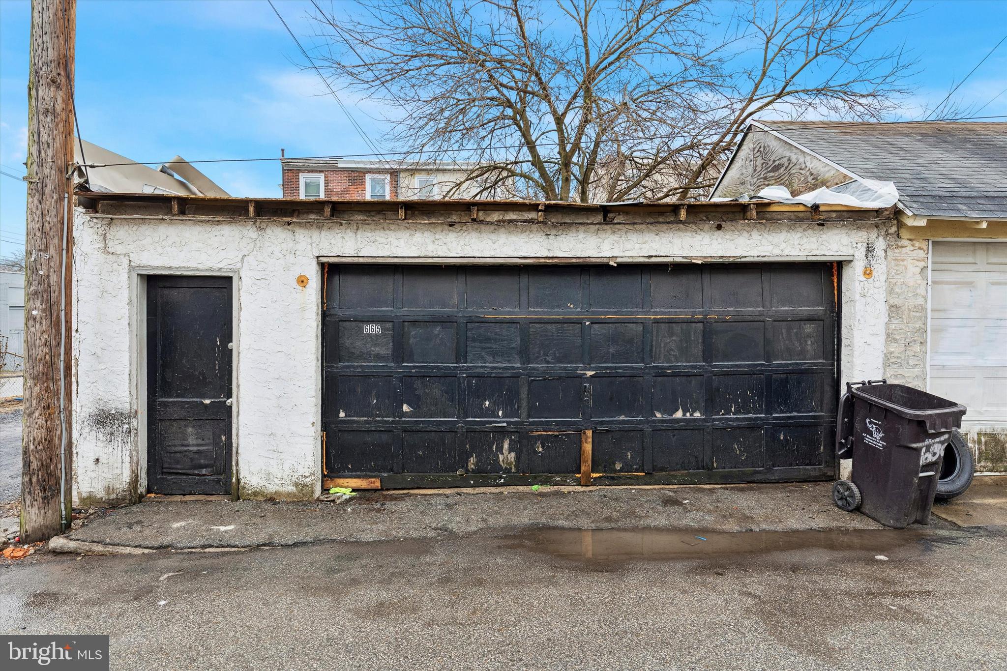 NORRISTOWN - Residential