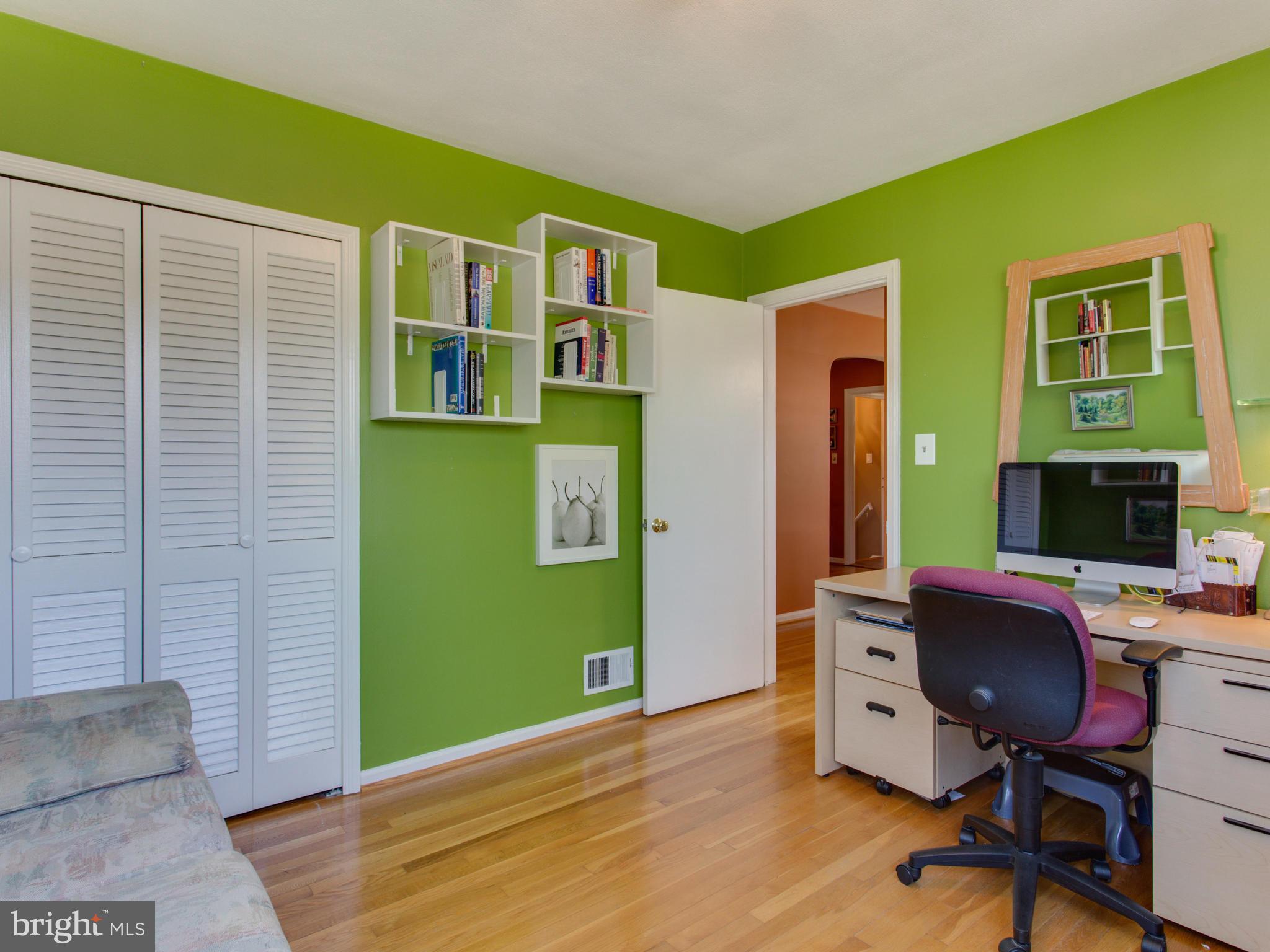 OAKVIEW - Residential