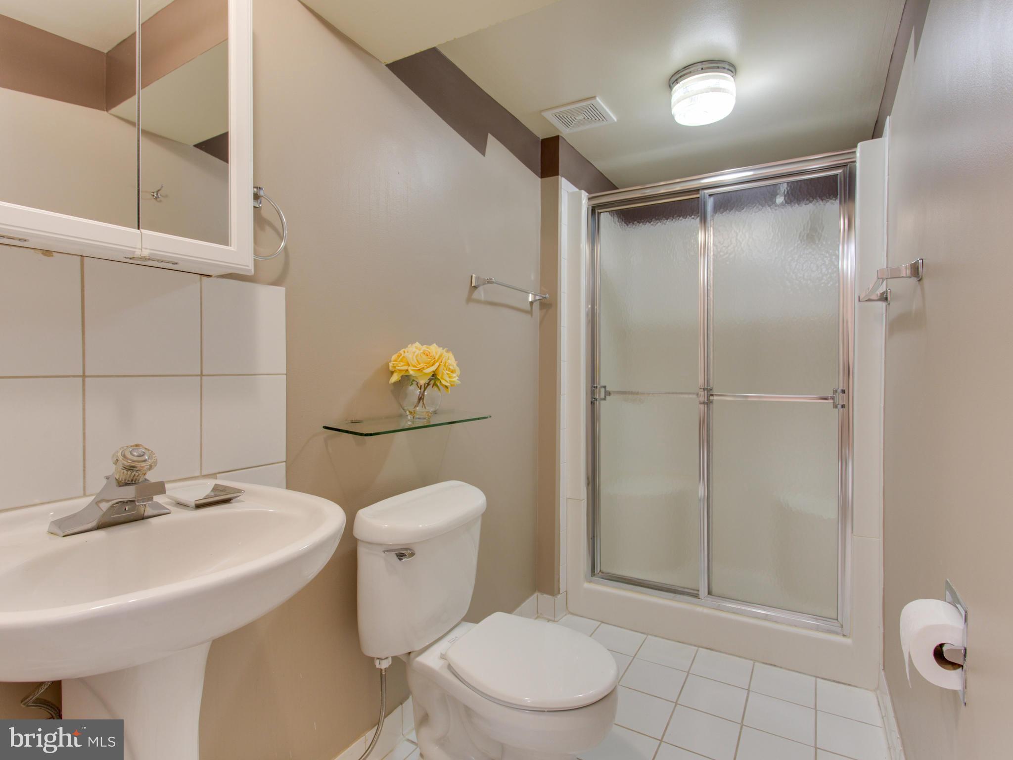 OAKVIEW - Residential