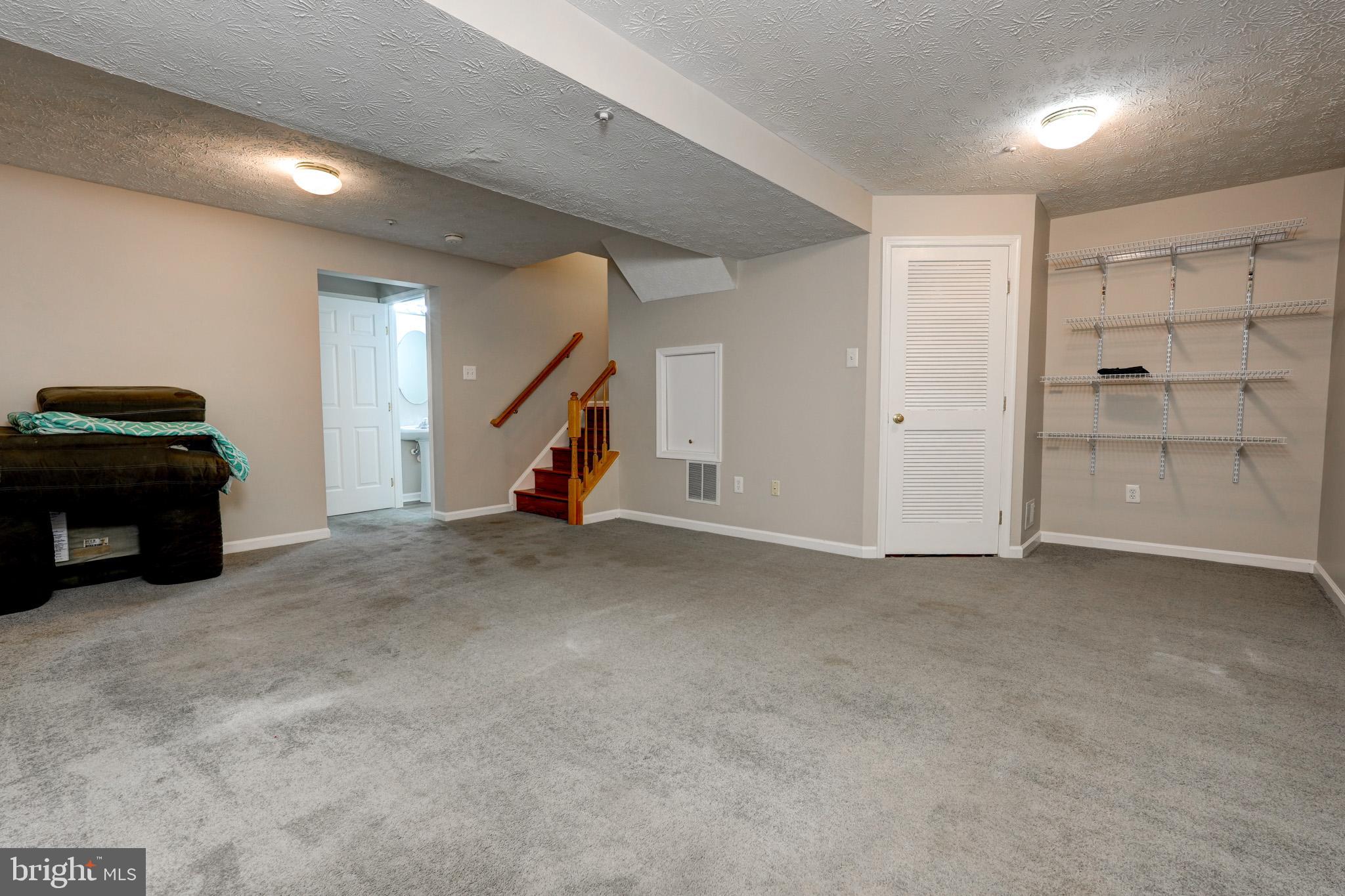 WYNDEMERE II - Residential Lease