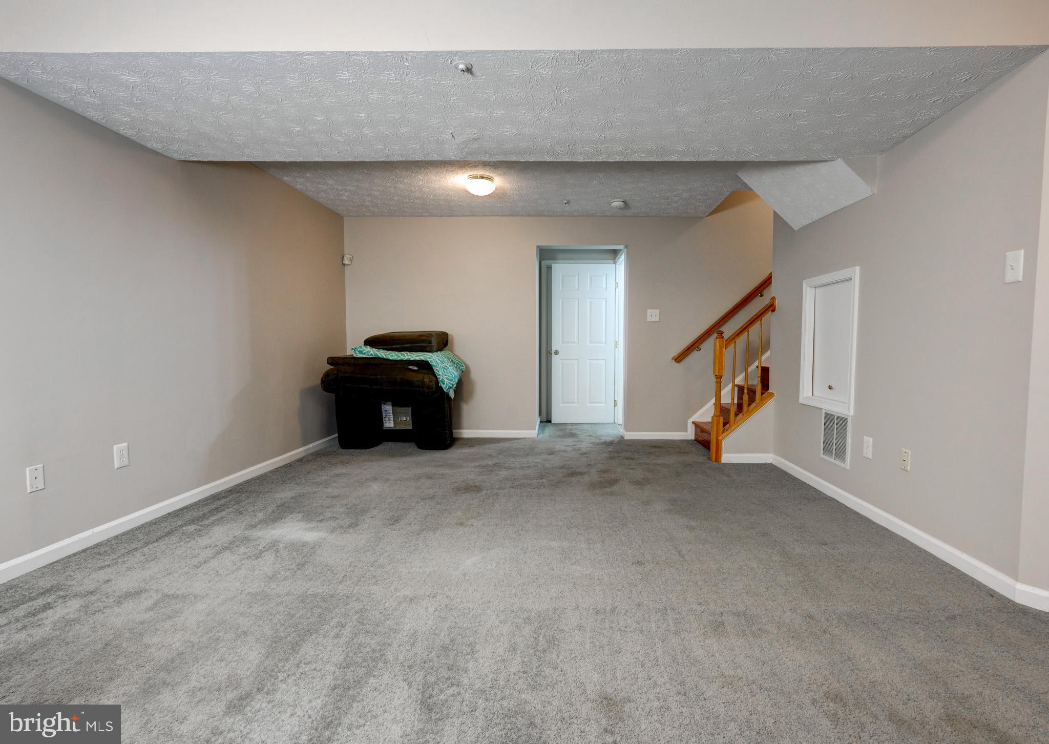 WYNDEMERE II - Residential Lease