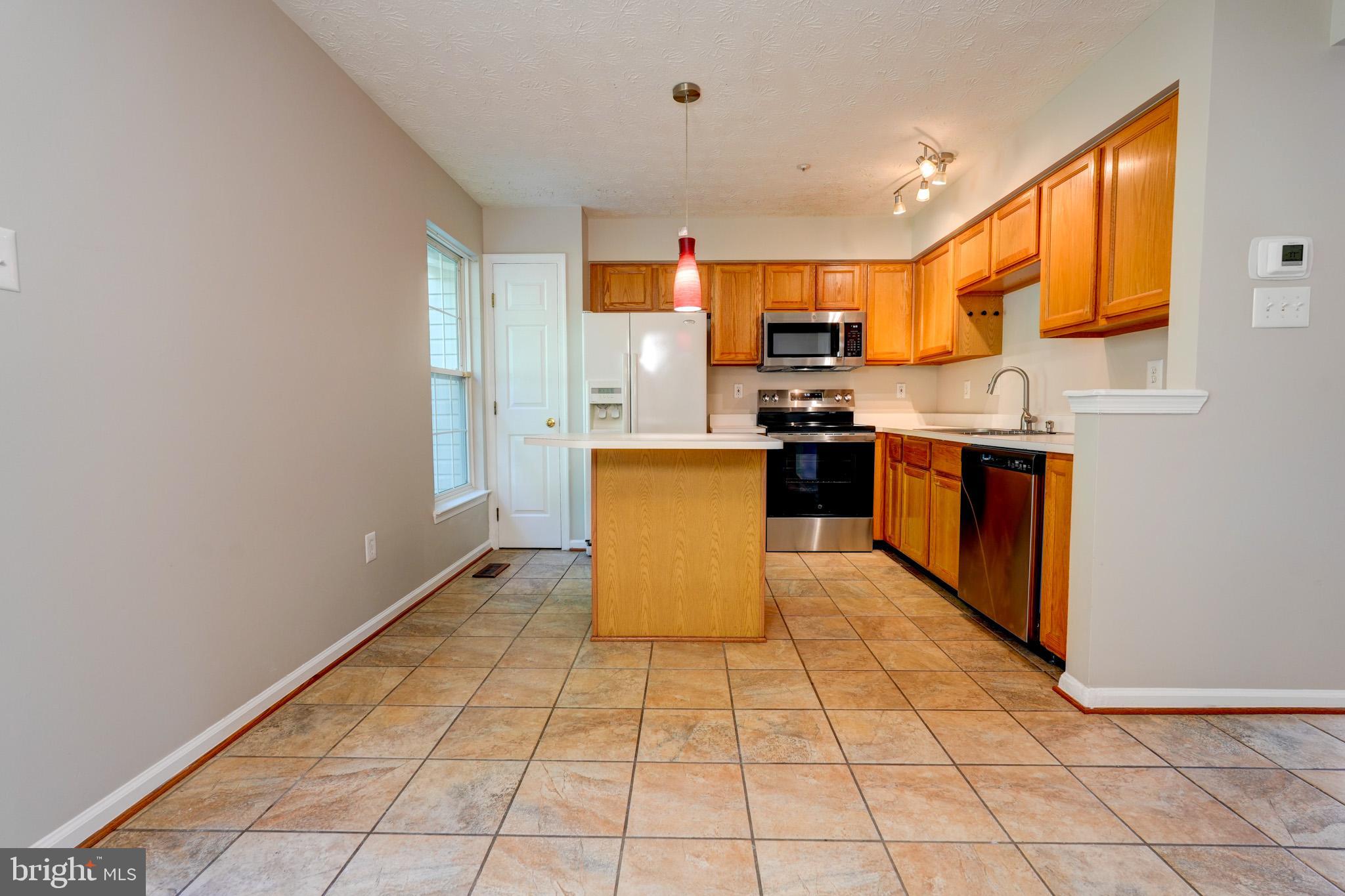 WYNDEMERE II - Residential Lease