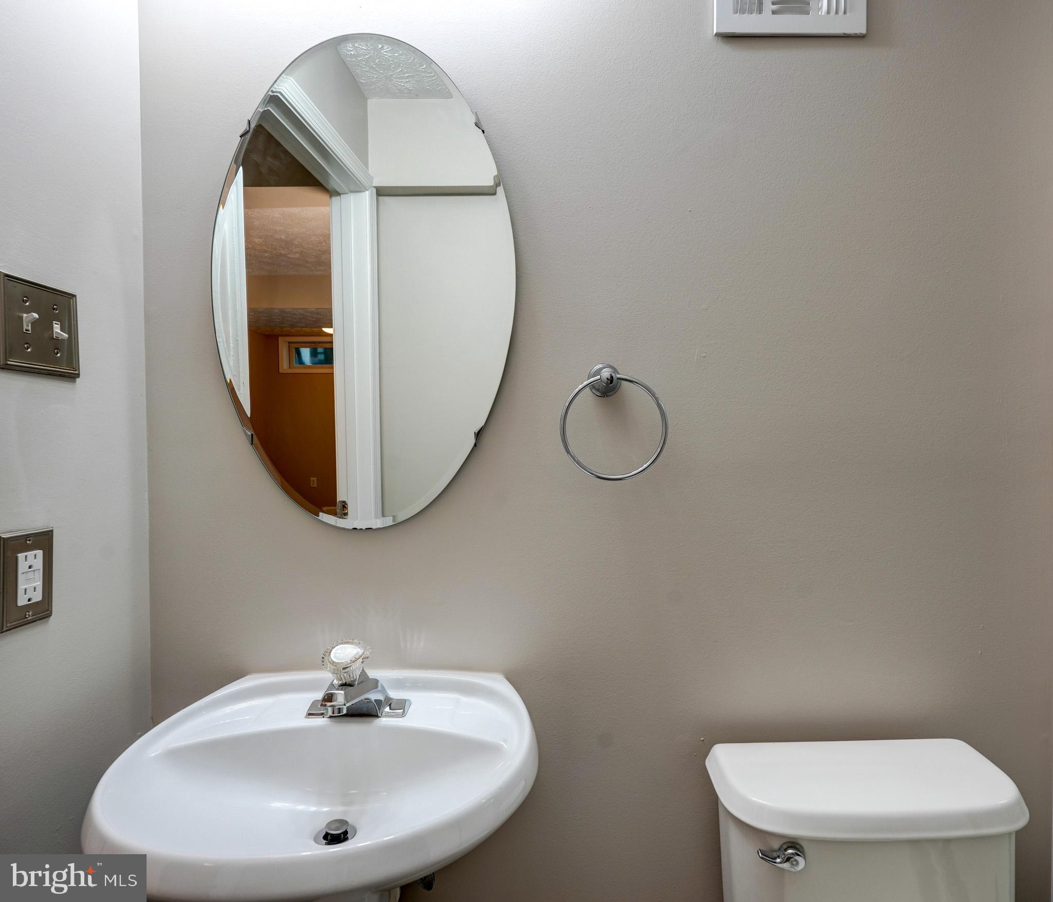 WYNDEMERE II - Residential Lease