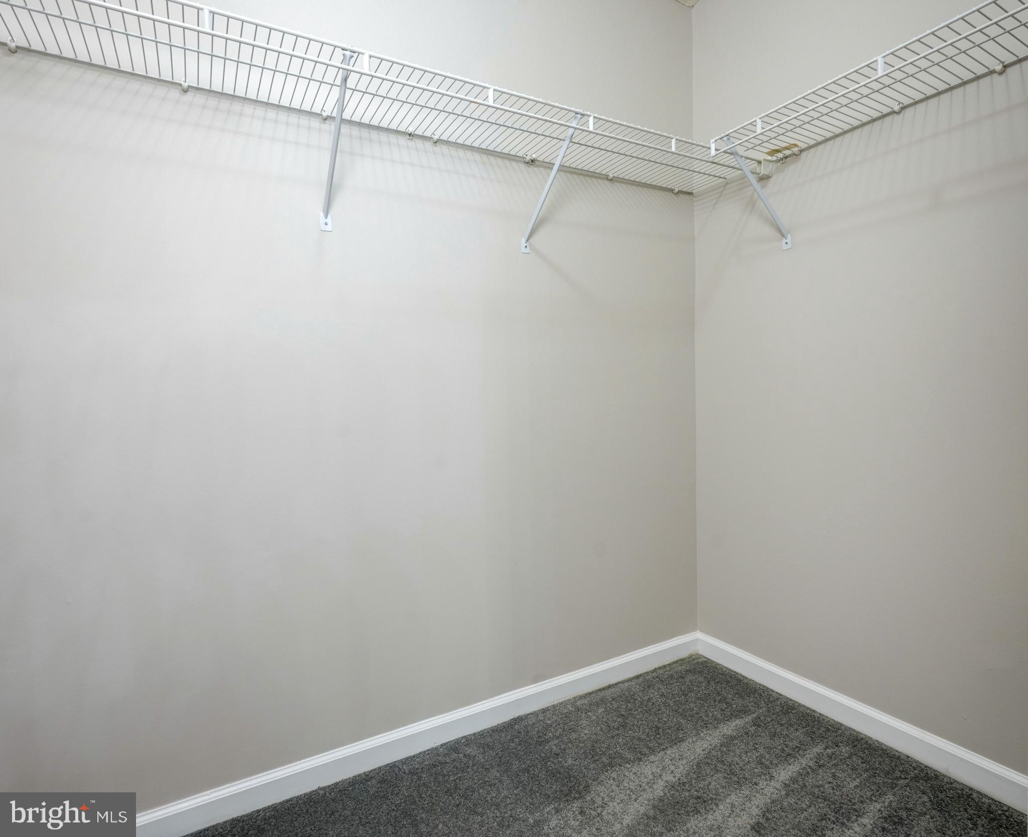 WYNDEMERE II - Residential Lease