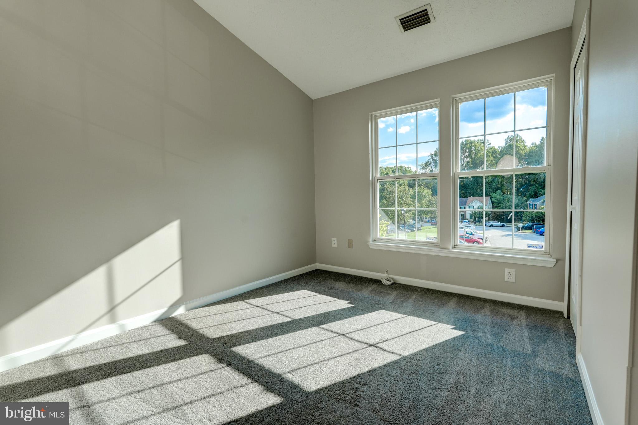 WYNDEMERE II - Residential Lease