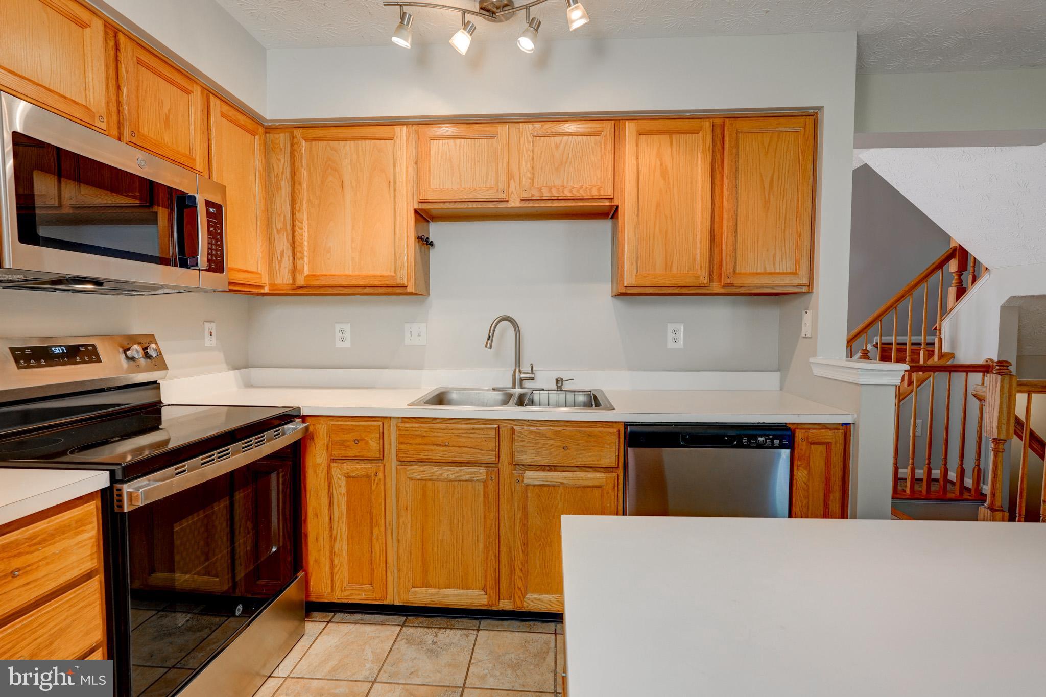 WYNDEMERE II - Residential Lease