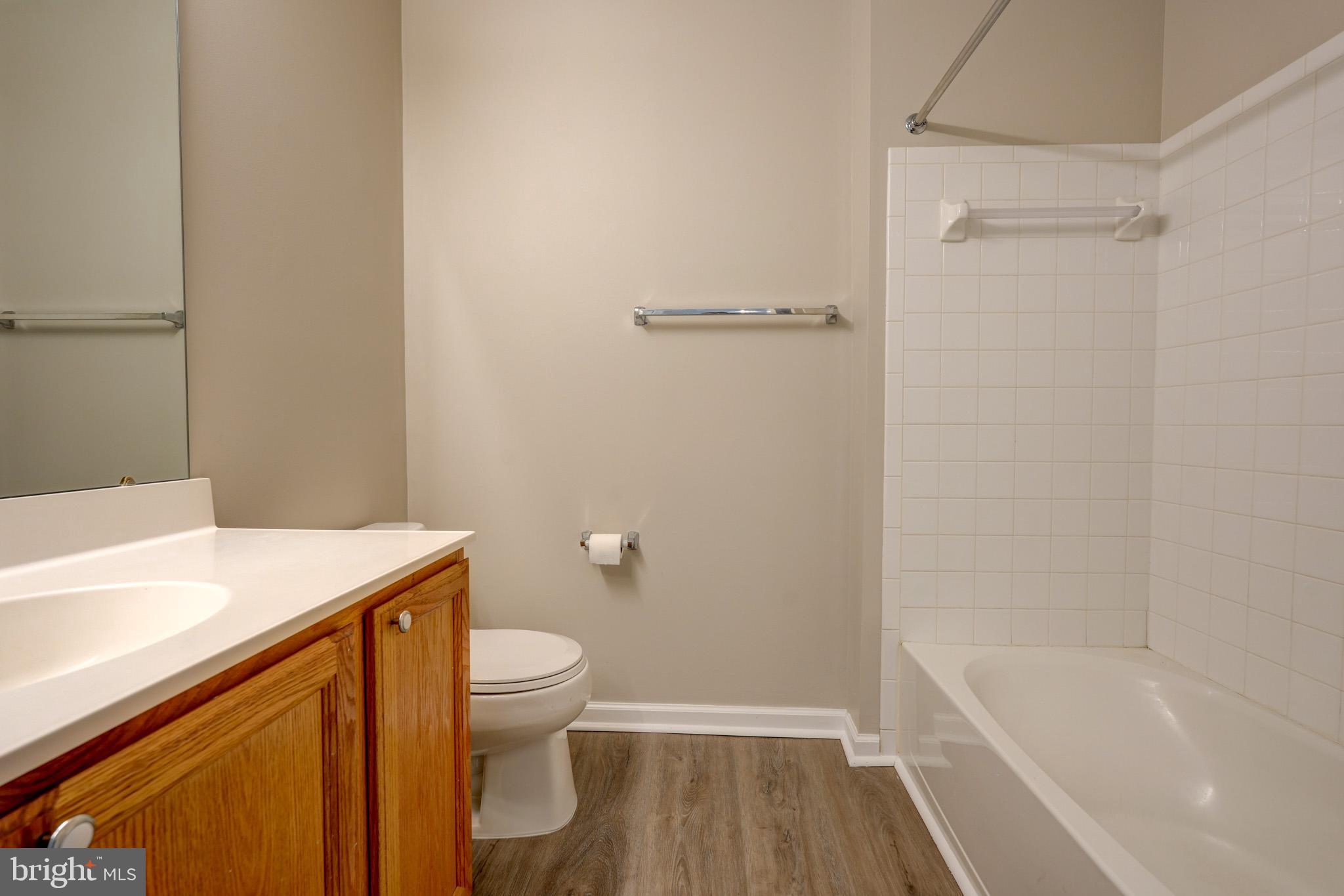 WYNDEMERE II - Residential Lease