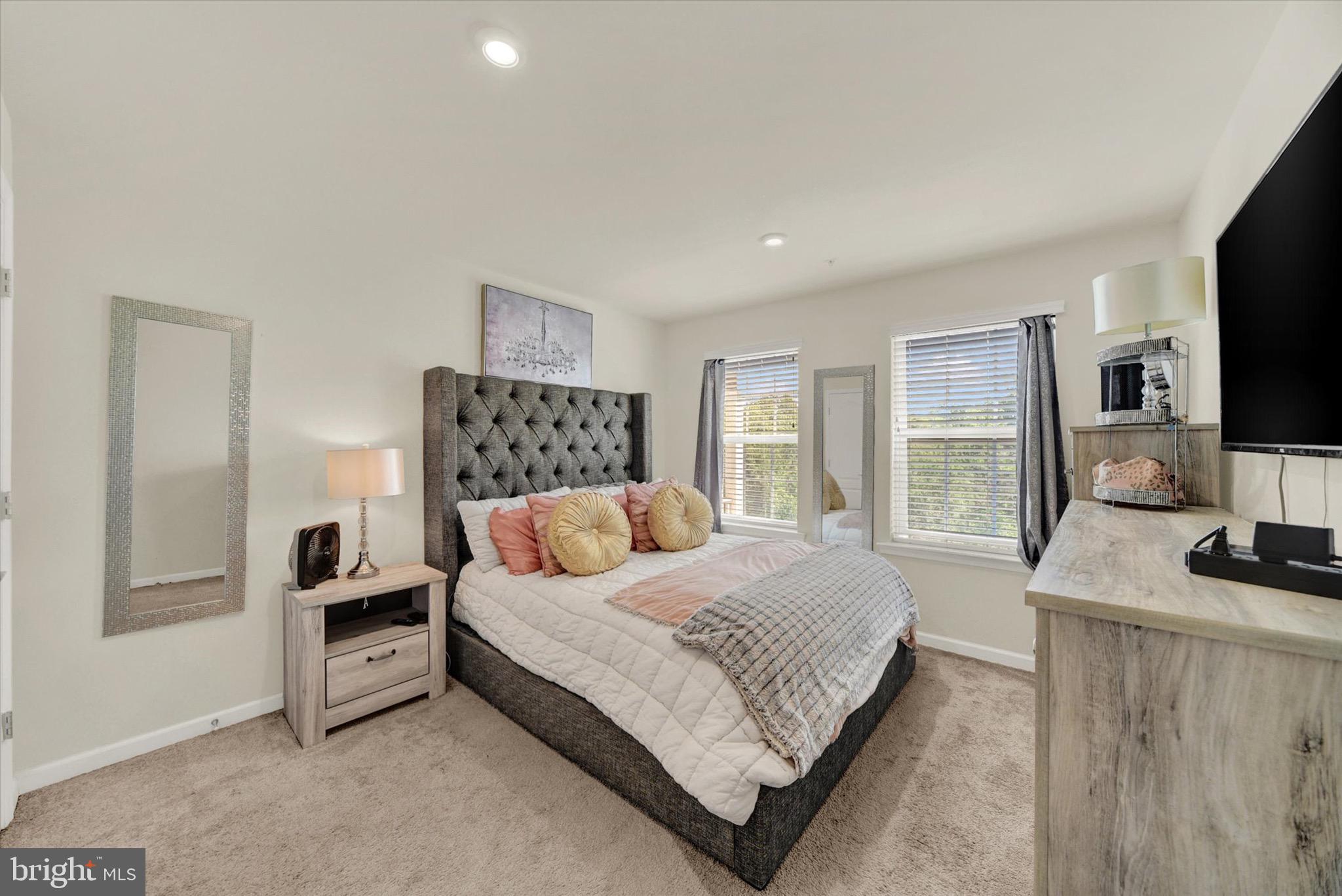 BALLARD GREEN - Residential
