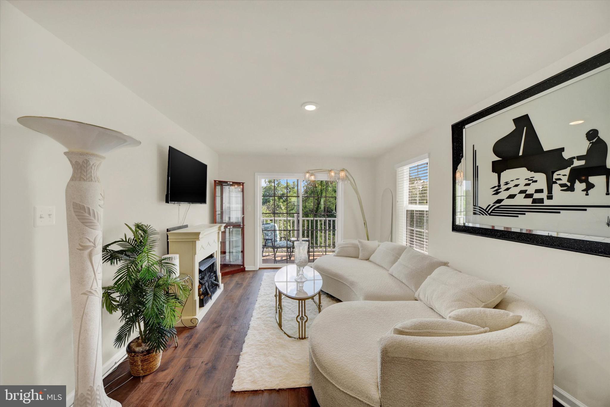 BALLARD GREEN - Residential