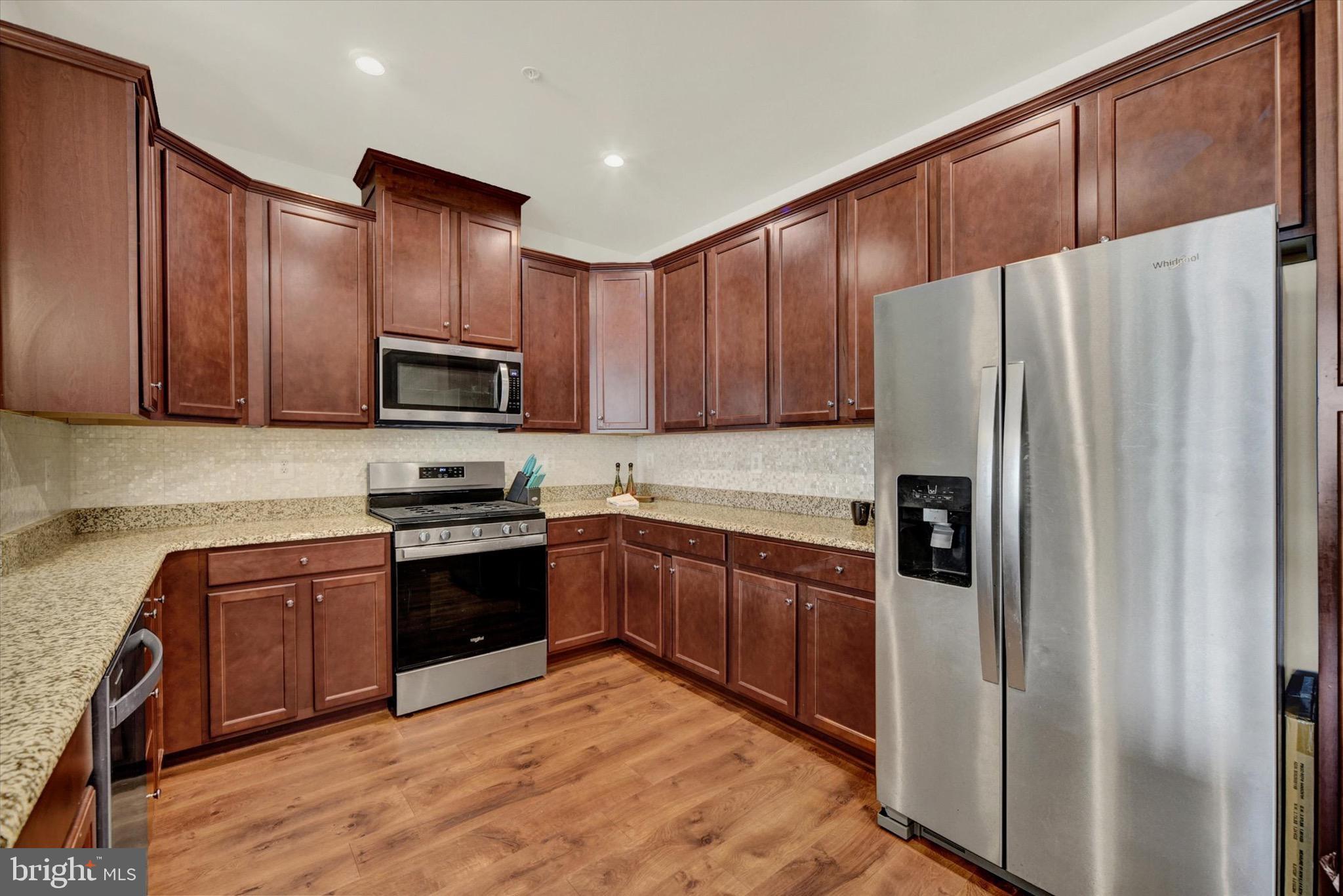 BALLARD GREEN - Residential