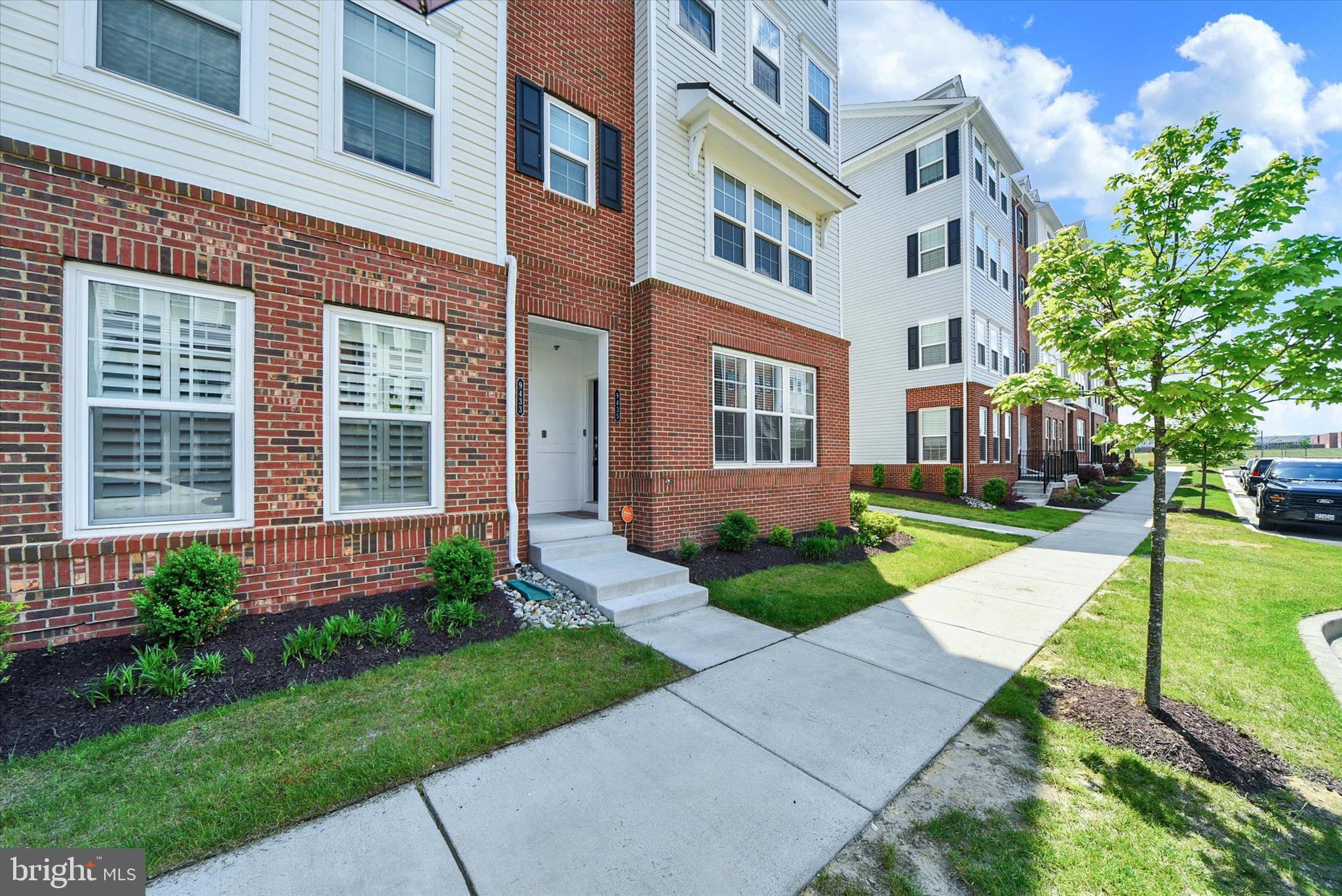 BALLARD GREEN - Residential