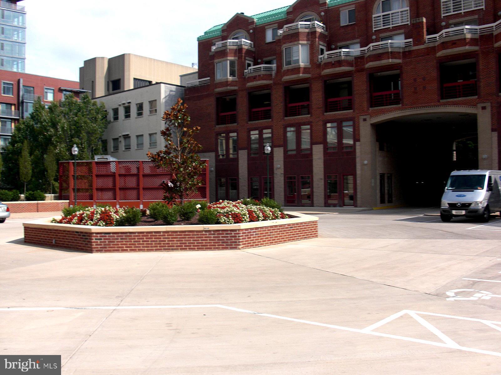 THE VICTORIA CODM - Residential