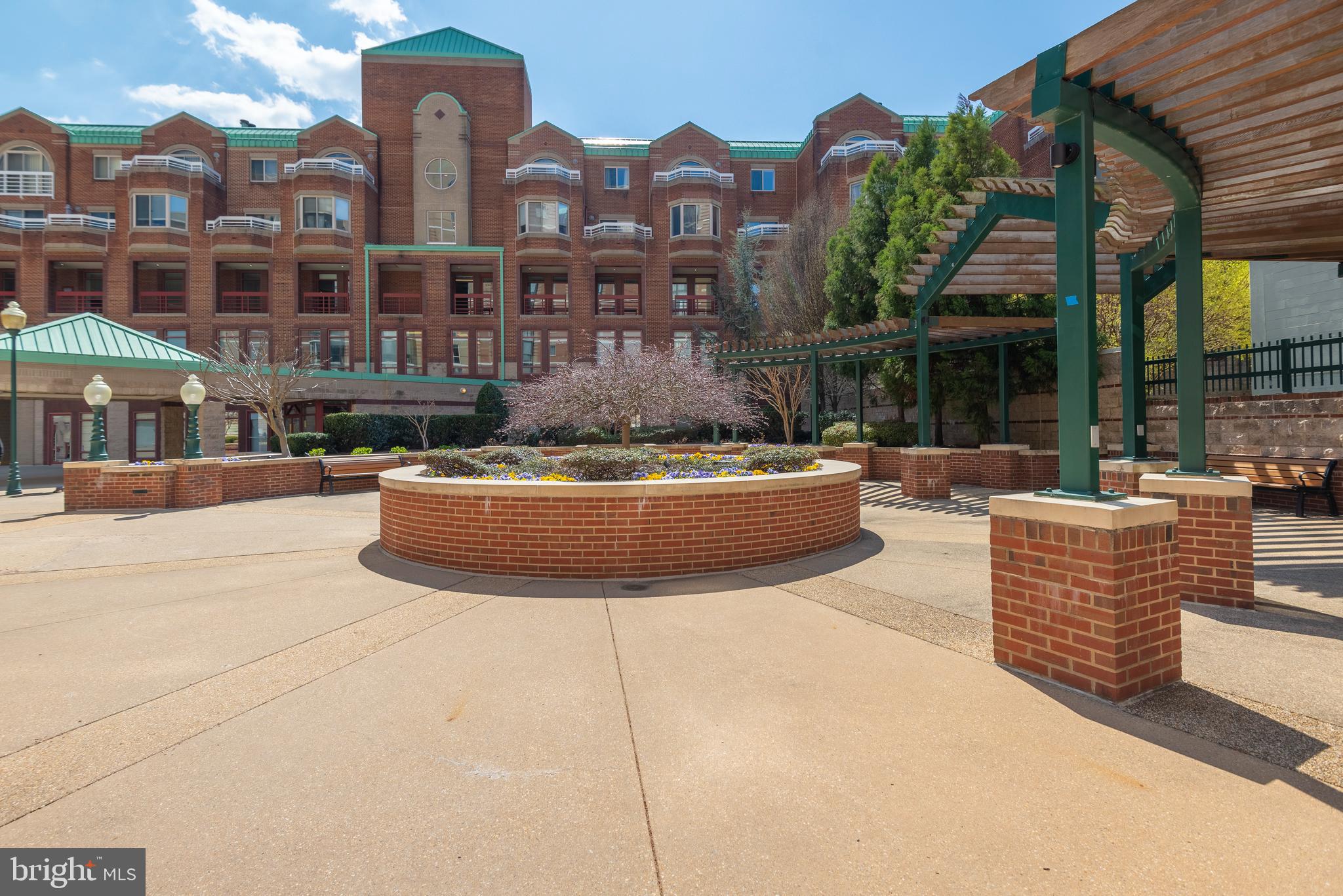 THE VICTORIA CODM - Residential