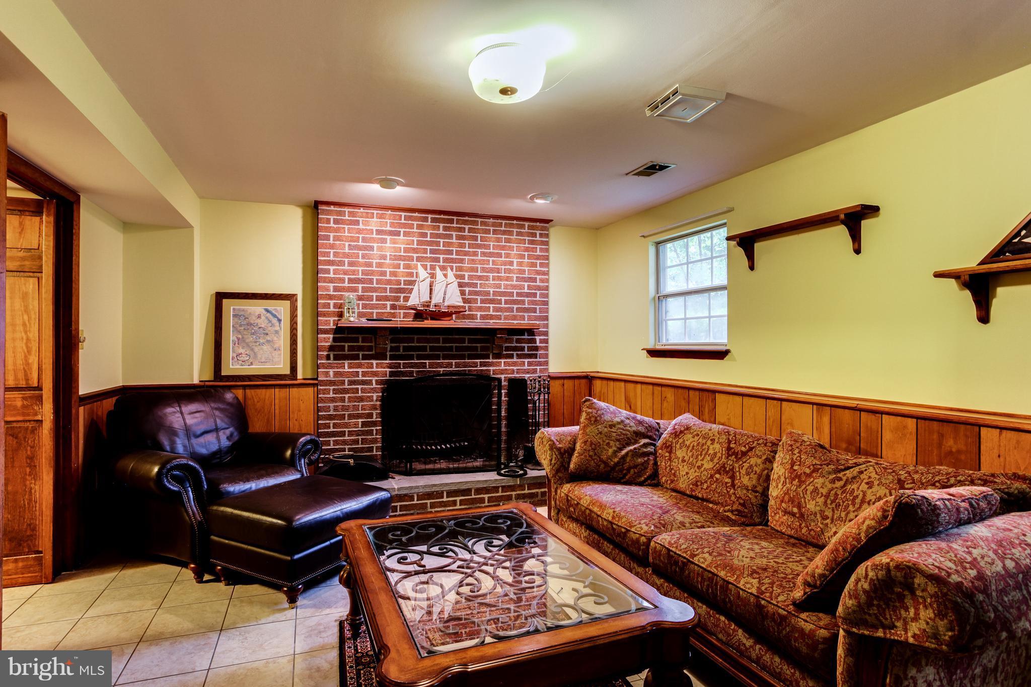 NEW CUT FARMS - Residential