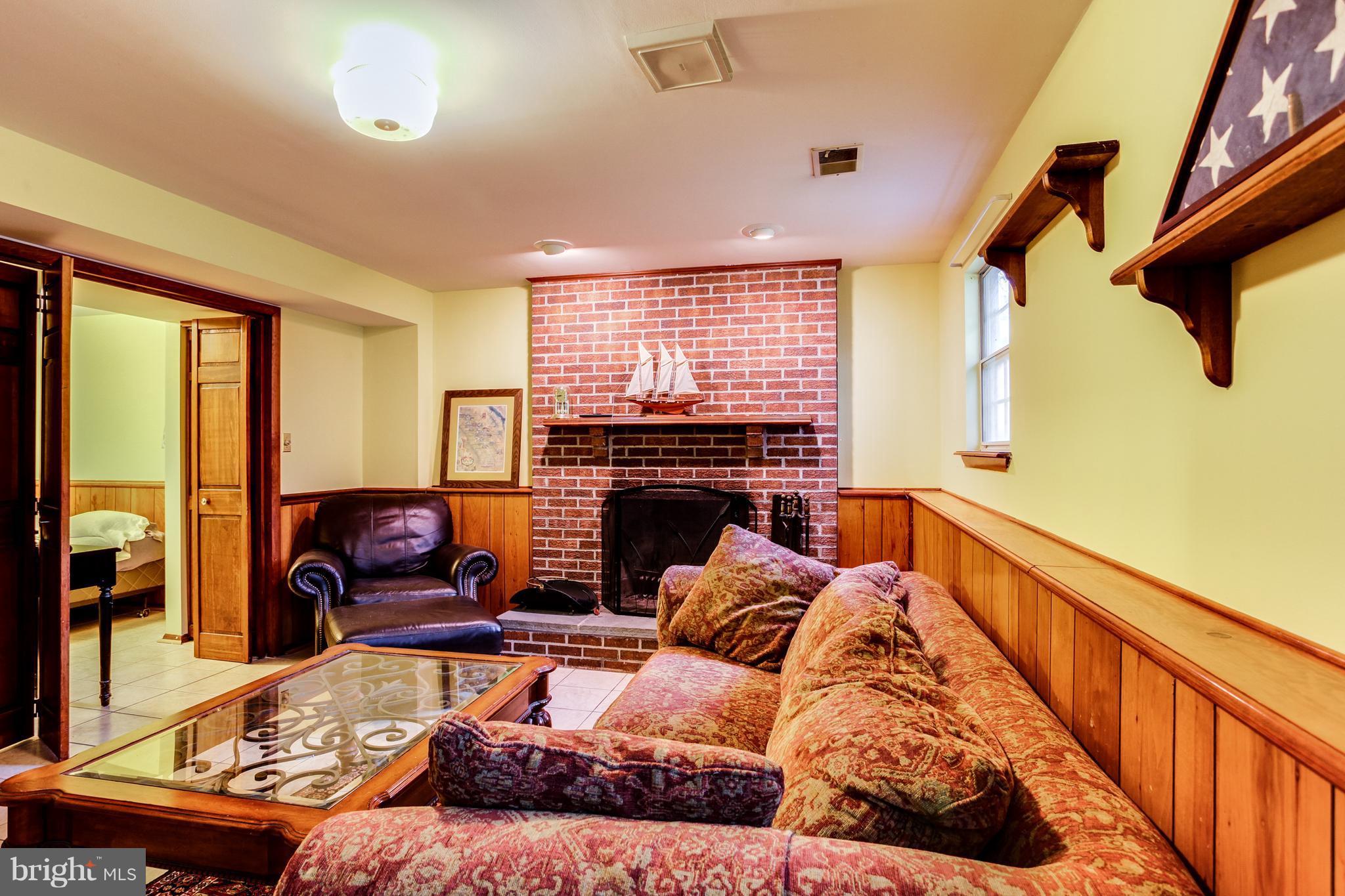 NEW CUT FARMS - Residential