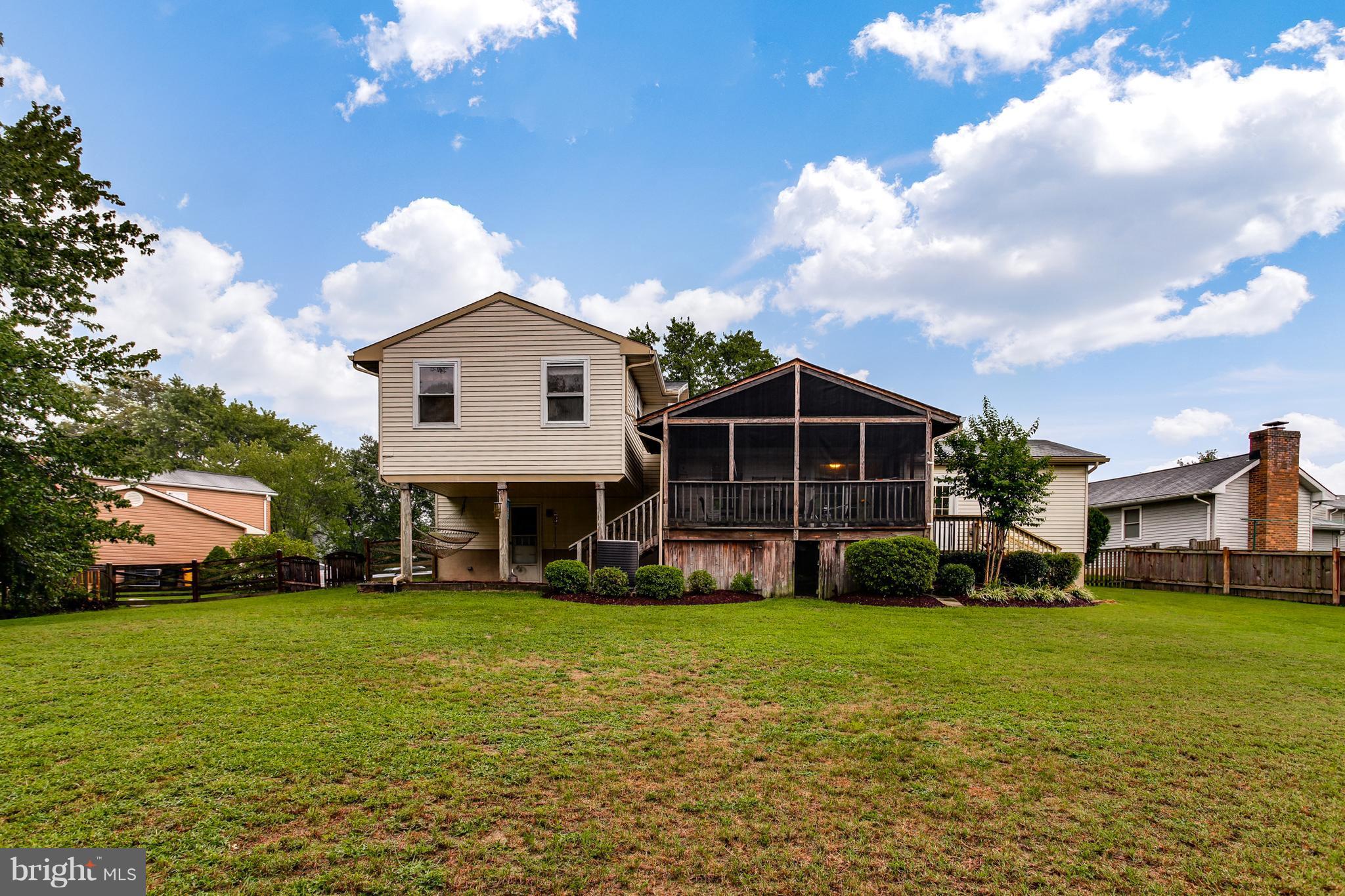 NEW CUT FARMS - Residential