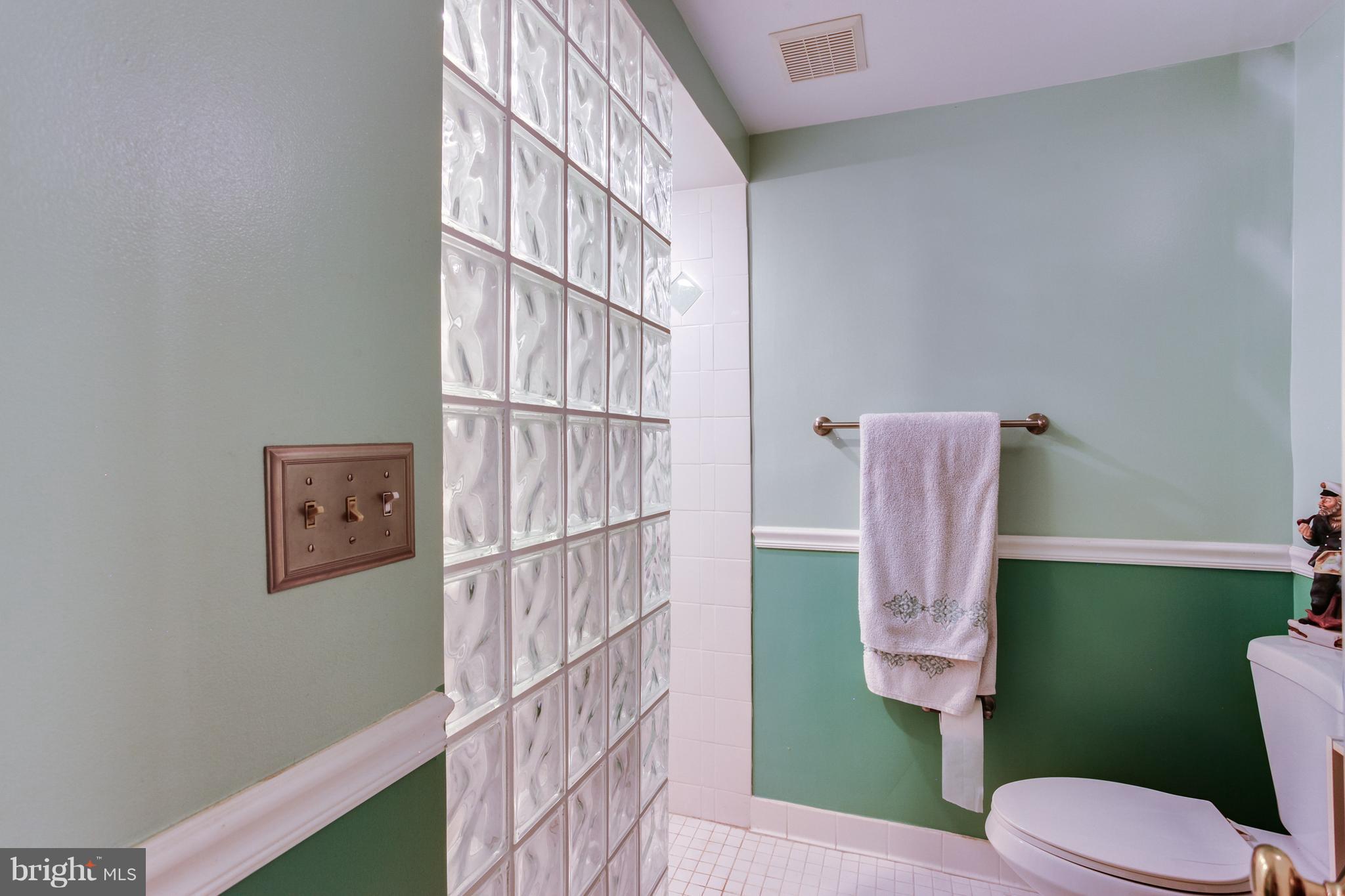 NEW CUT FARMS - Residential