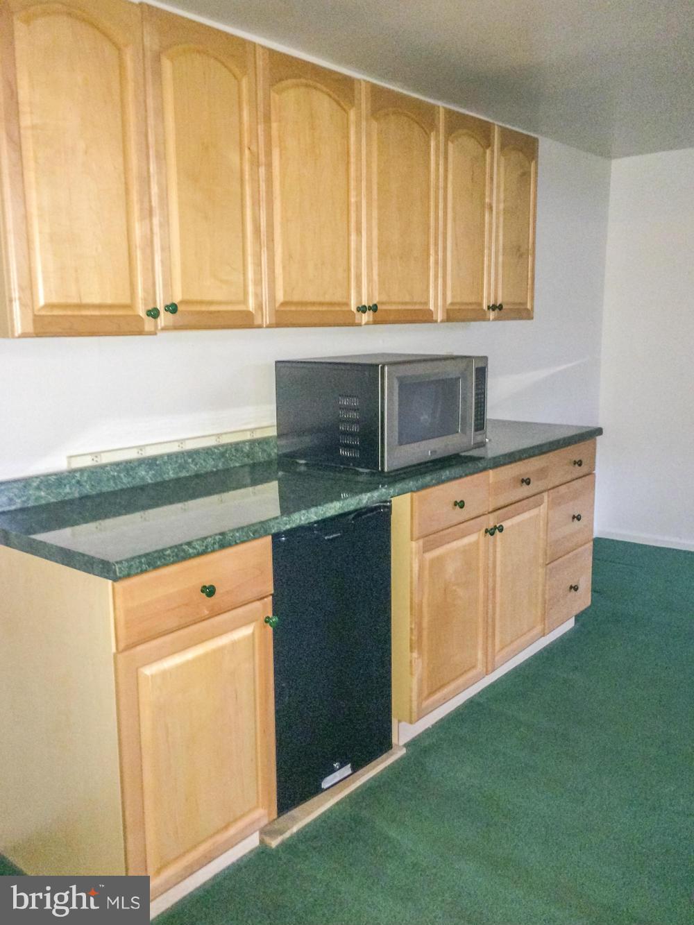 GEORGETOWN HOUSES - Residential Lease