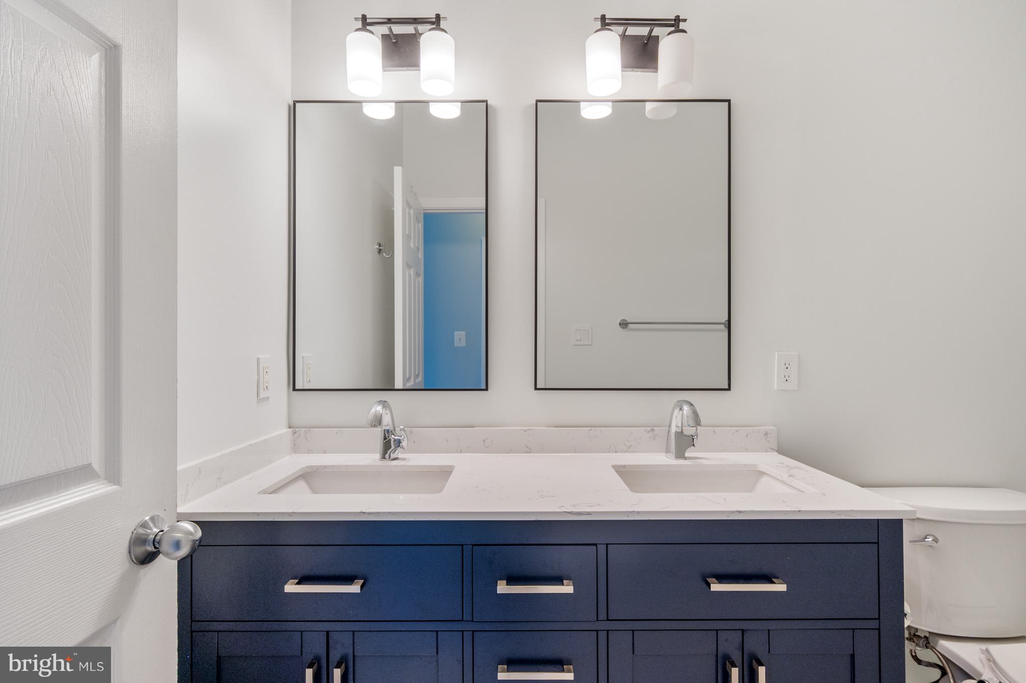 SOUTH RIDING - Residential