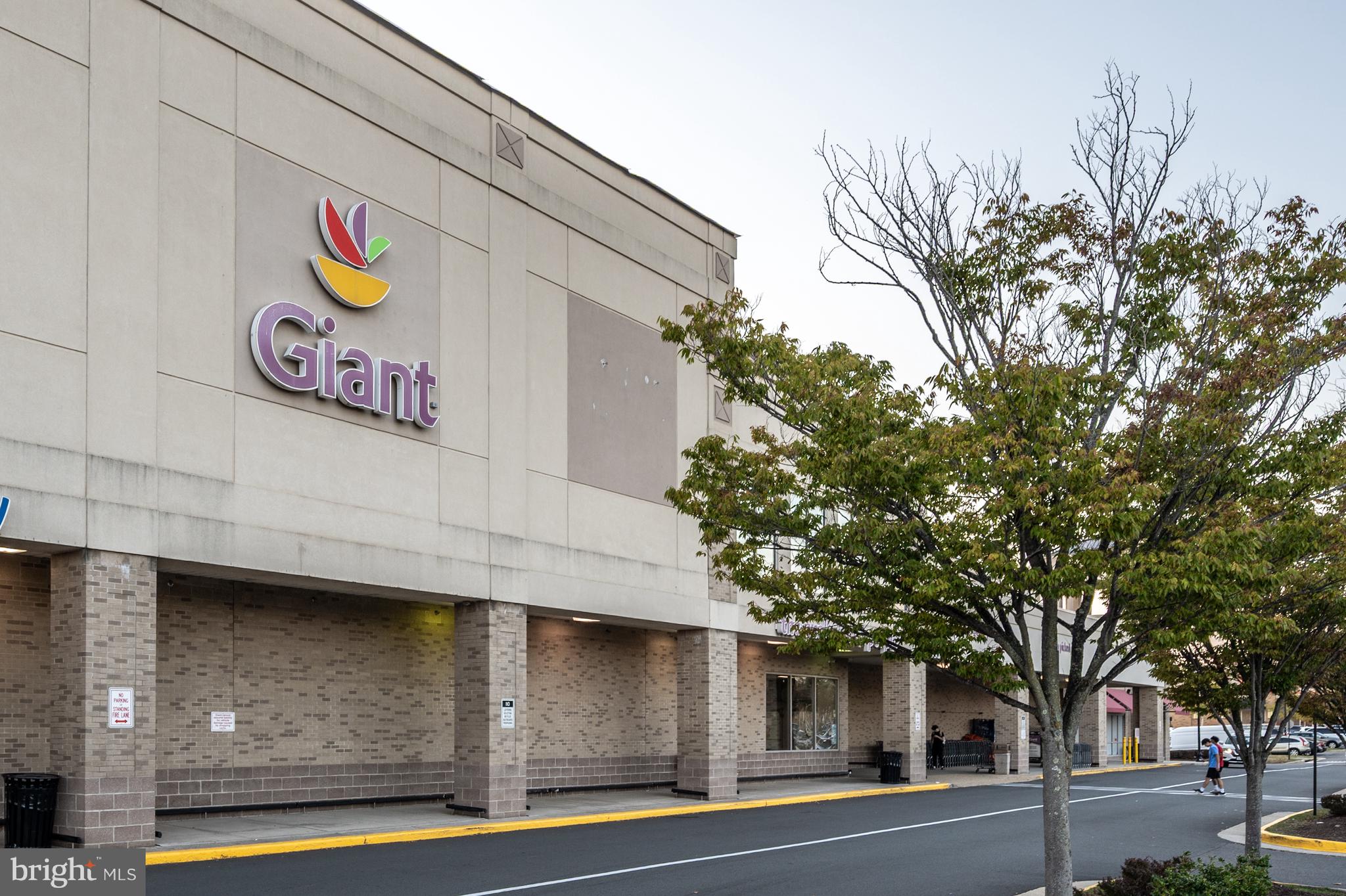 SOUTH RIDING - Residential