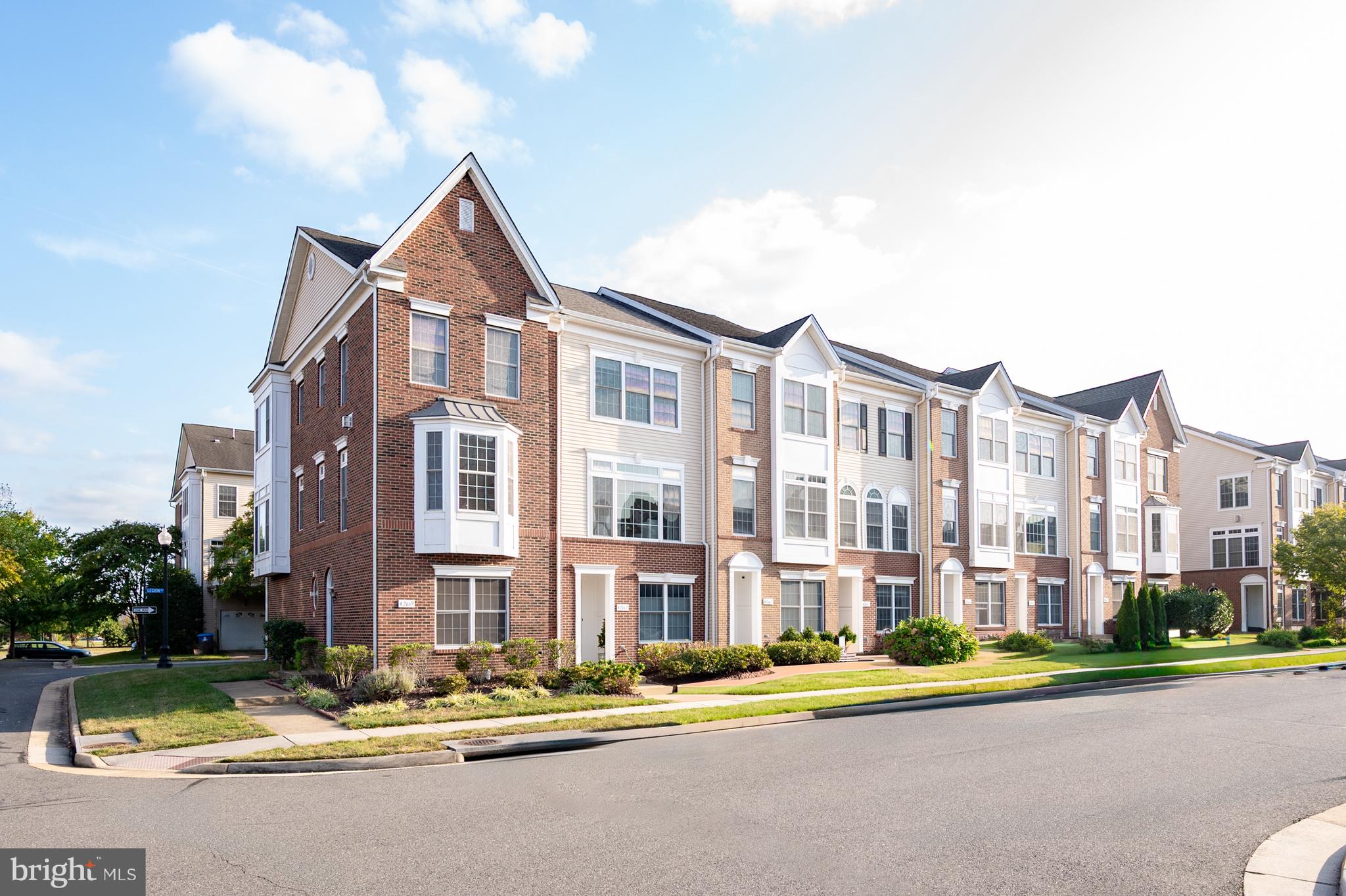 42667 HOMEFRONT TERRACE