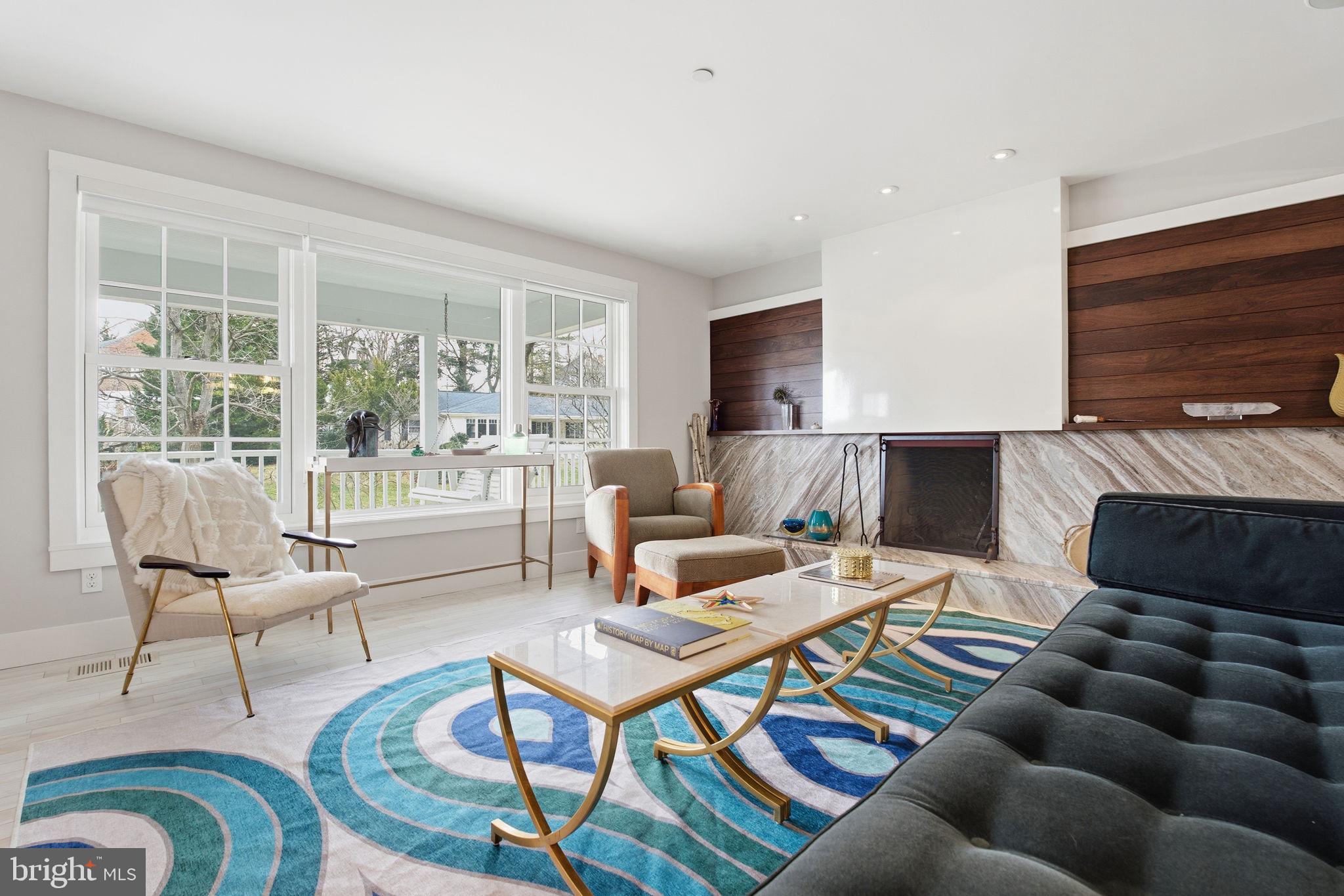 MURRAY HILL - Residential