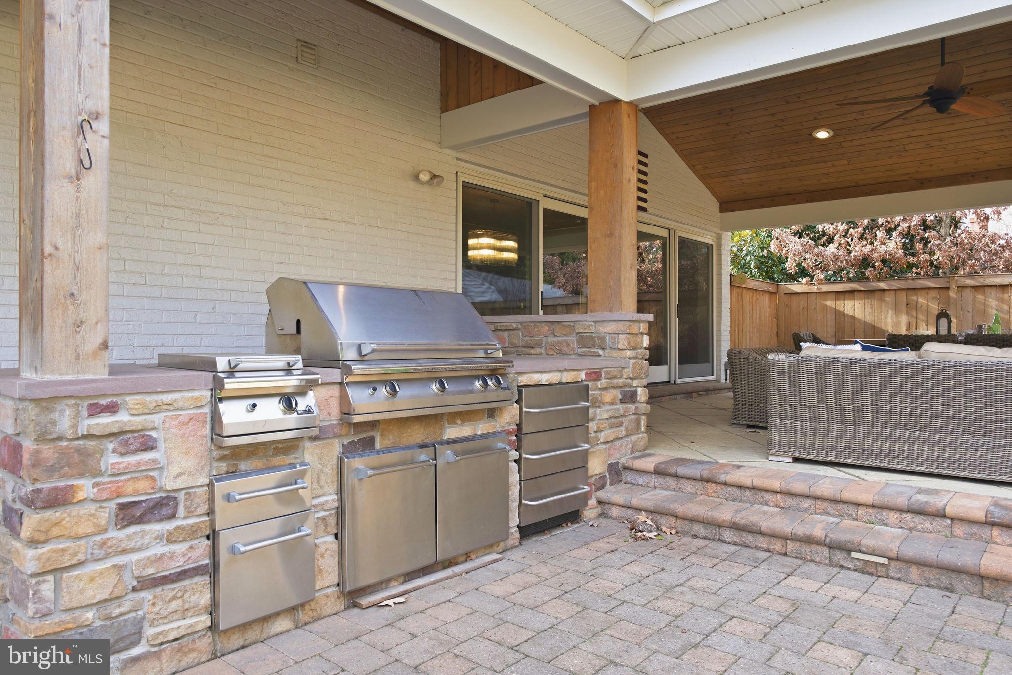 MURRAY HILL - Residential